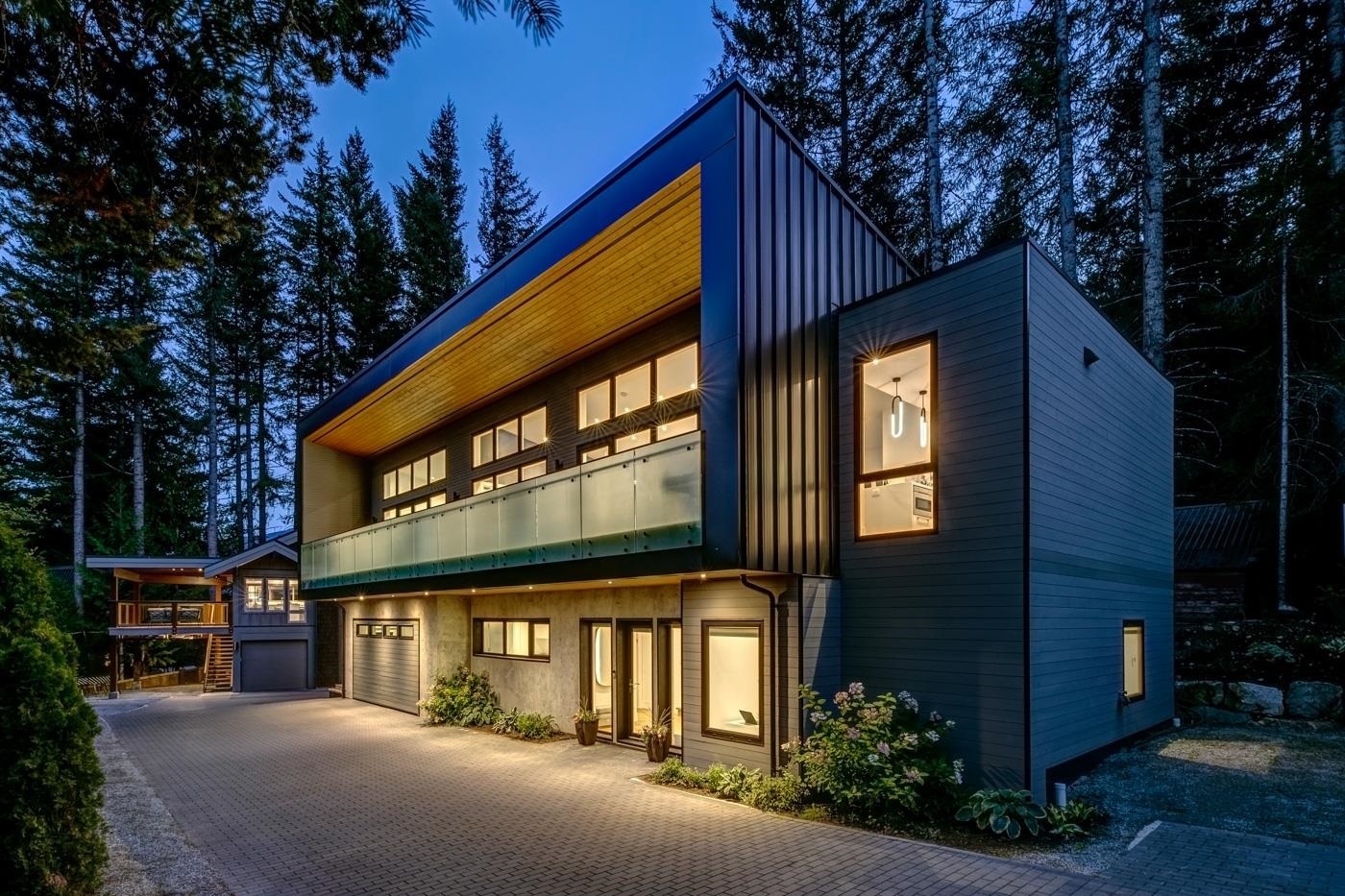 8224 Alpine Way, Whistler, BC V8E 0G2
