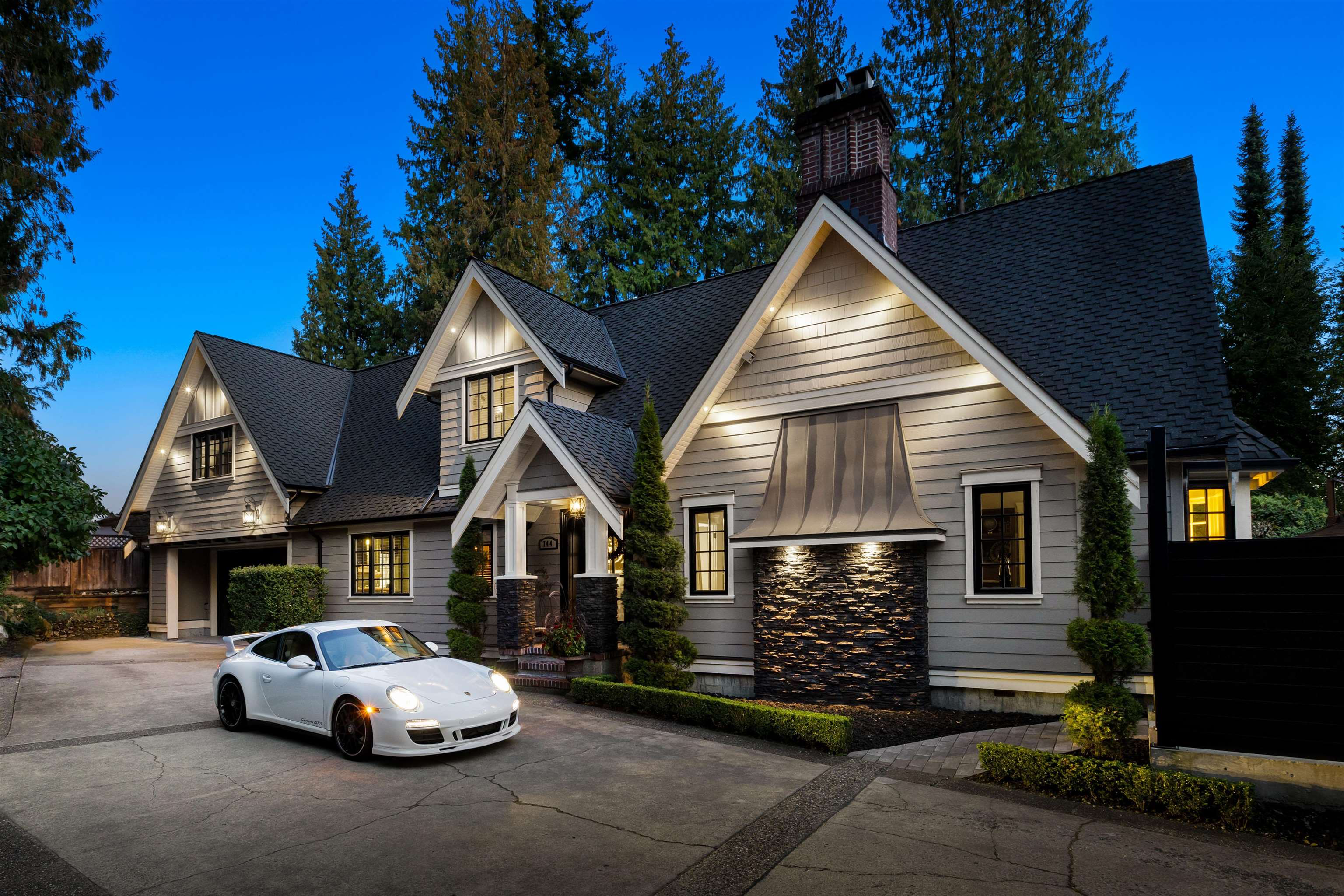 744 Austin Avenue, Coquitlam, BC V3K 3N1