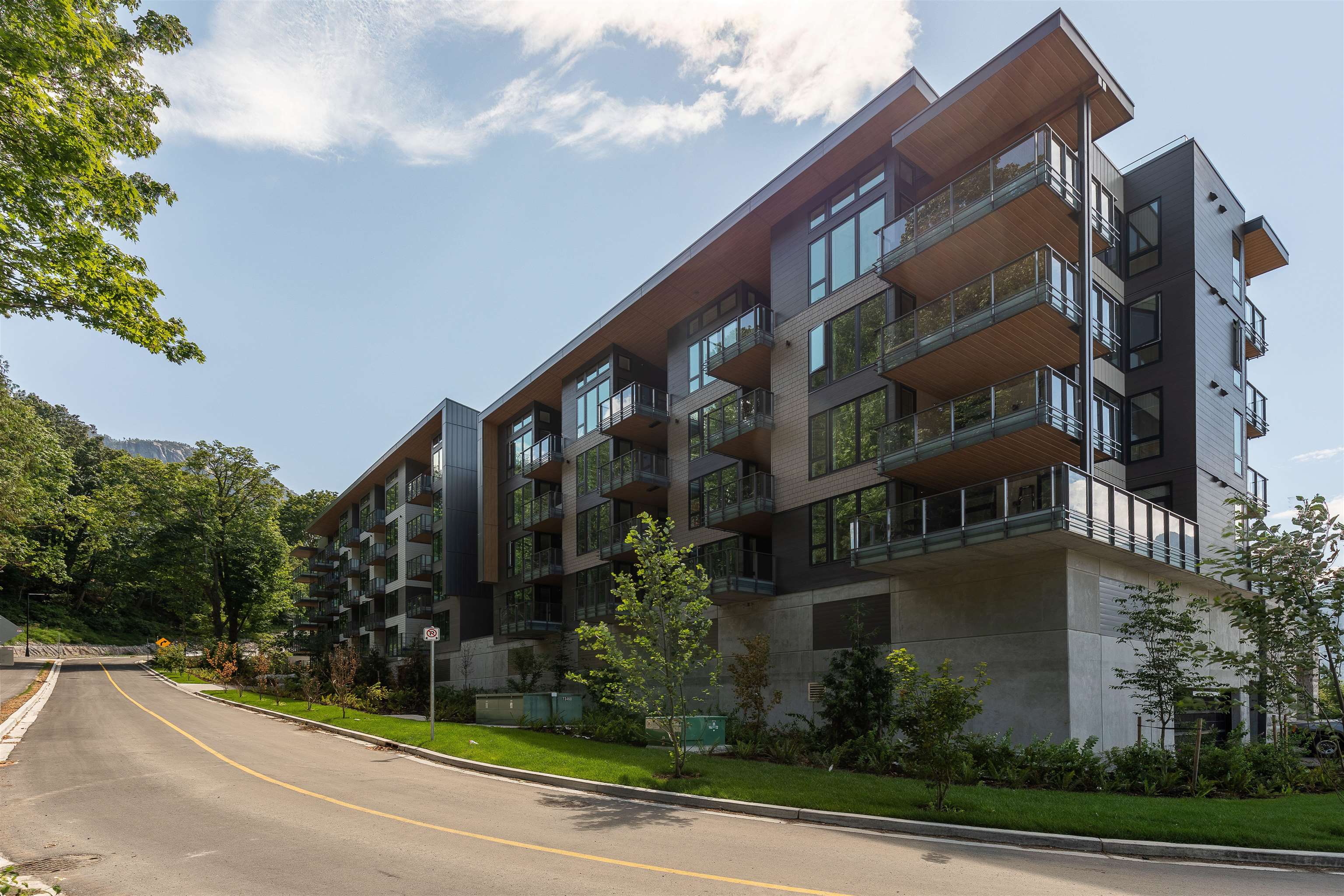 1506 Scott Crescent #312, Squamish, BC V8B 1G4