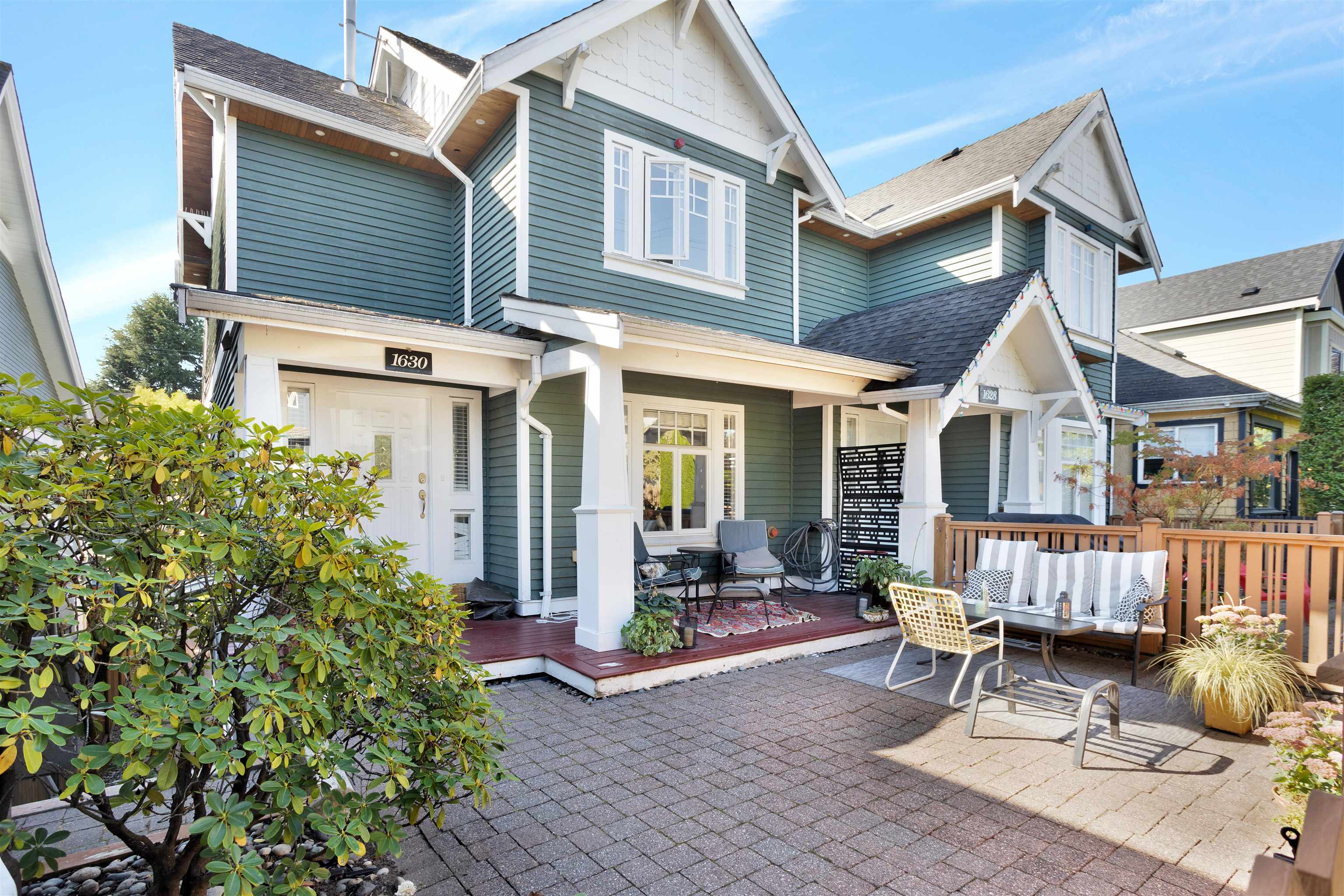 11th E Avenue, Vancouver, BC V5N 1Y7