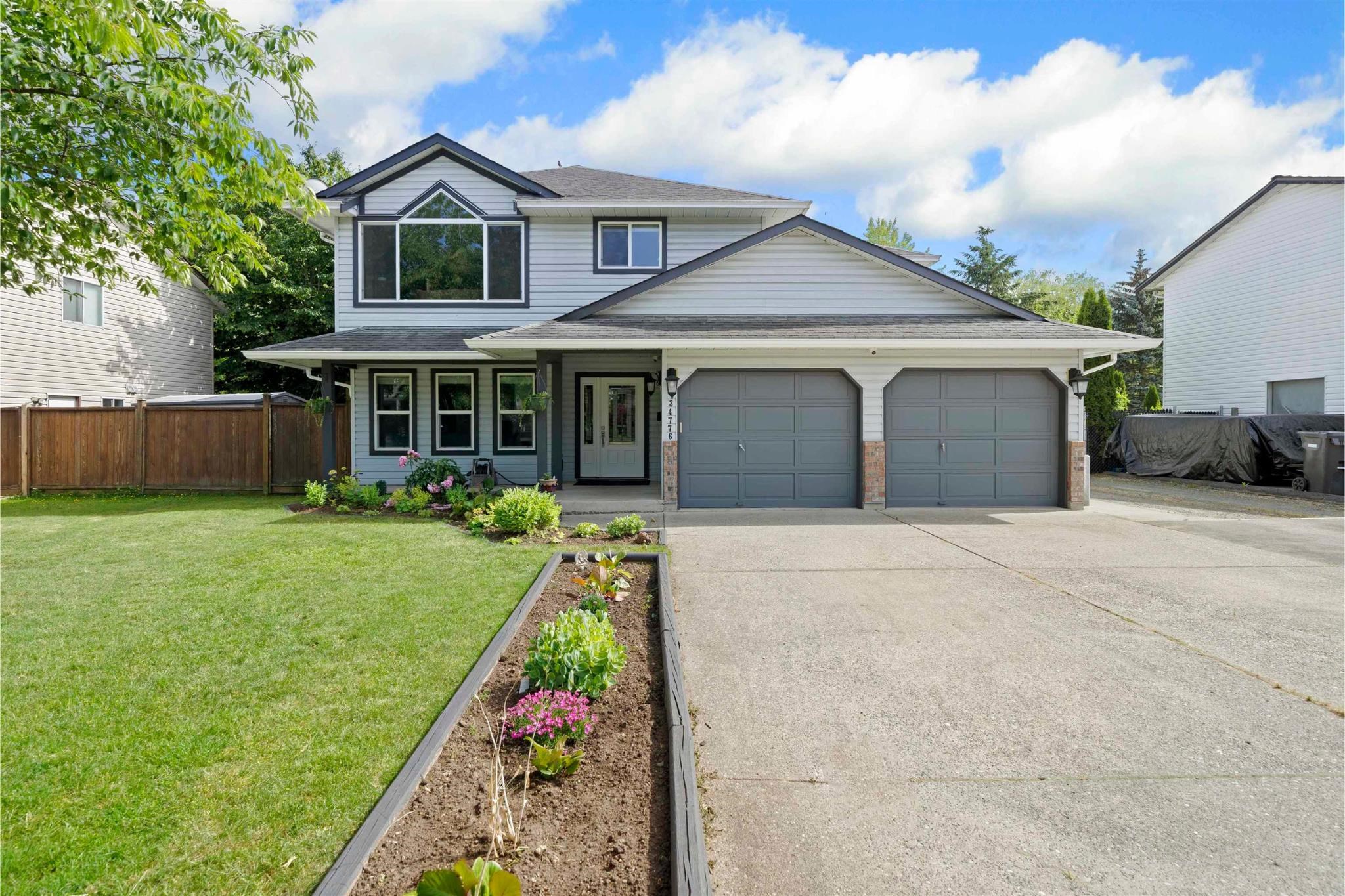 1st Avenue, Abbotsford, BC V2S 8C2