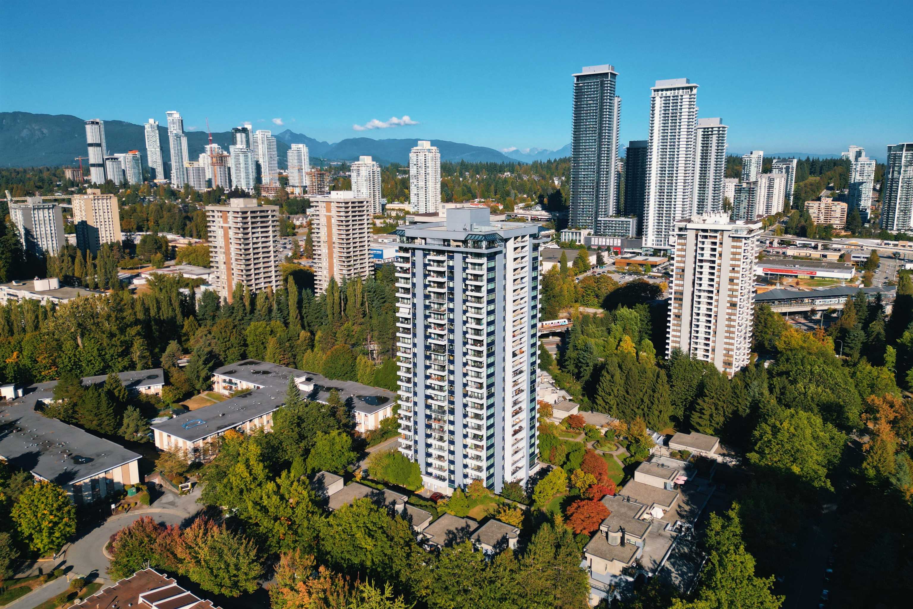 3980 Carrigan Court #2203, Burnaby, BC V3N 4S6