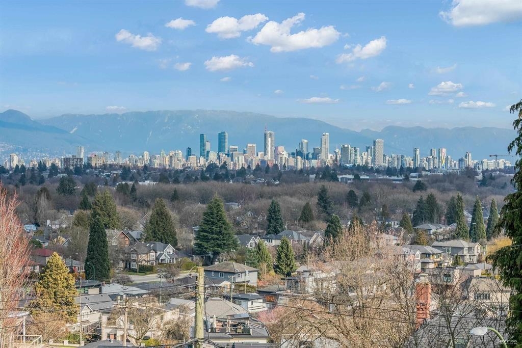 3276 West 21st Avenue, Vancouver, BC V6L 1L2