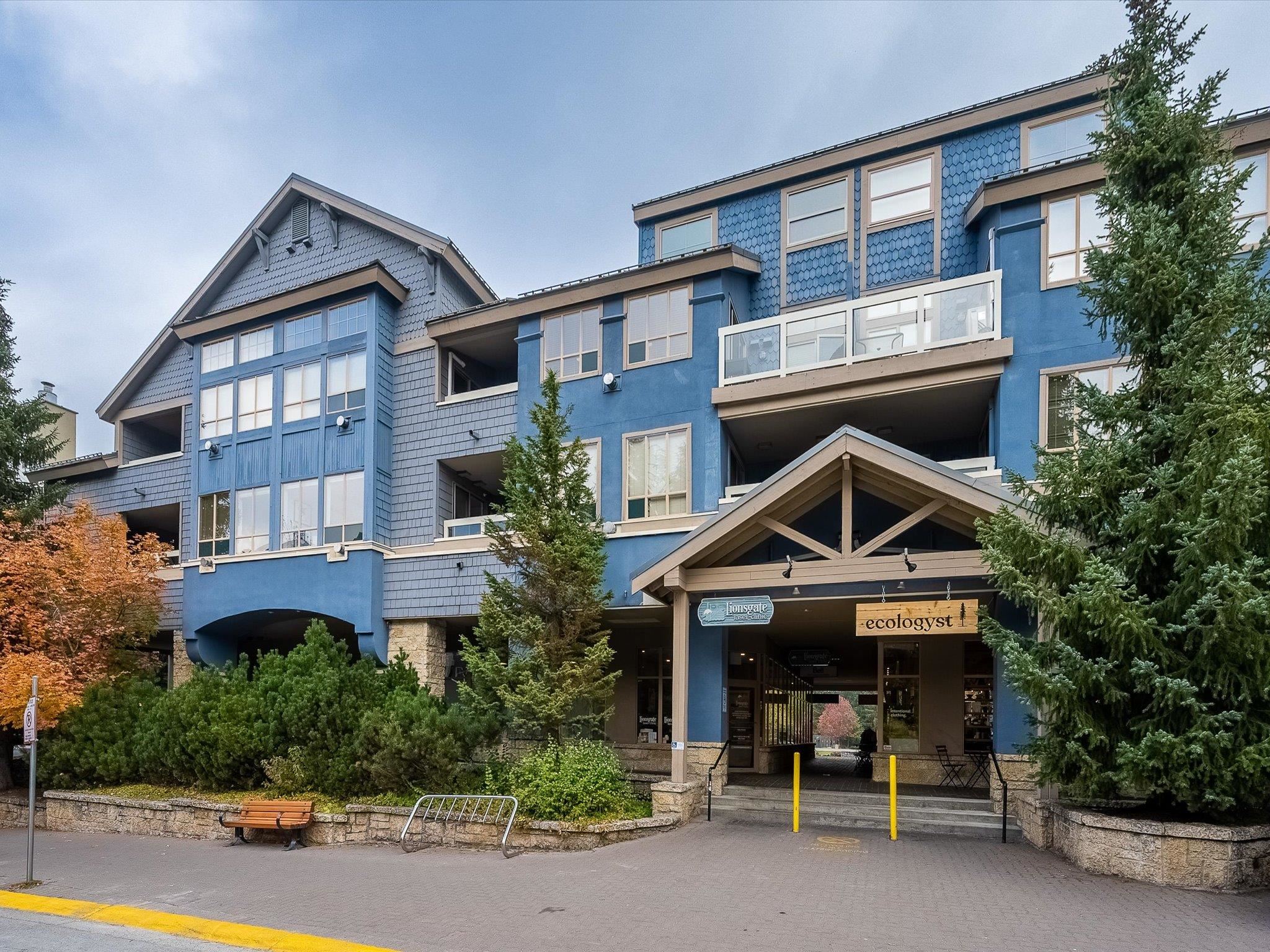 4338 Main Street #323, Whistler, BC V8E 1B4