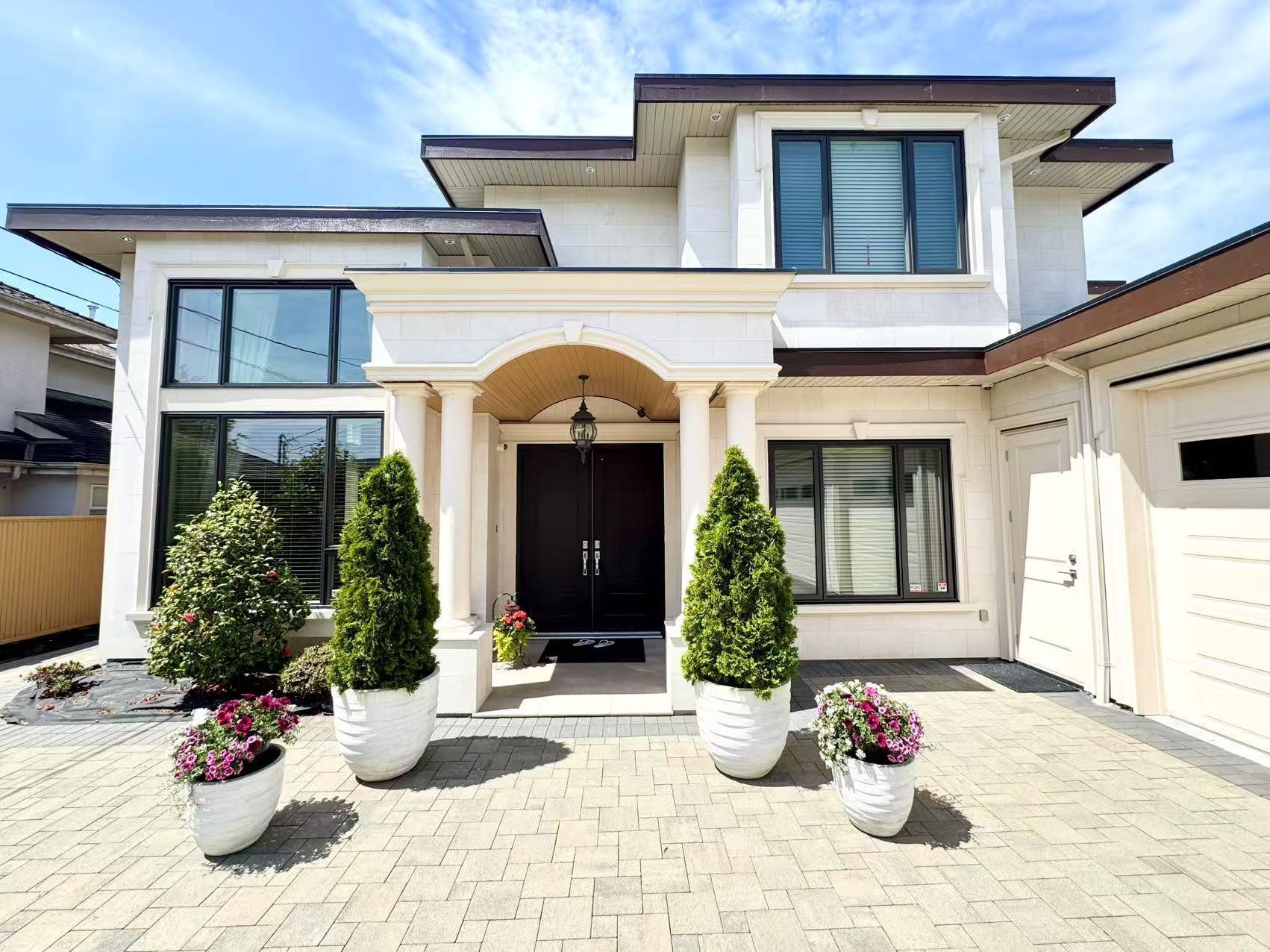 8580 Bairdmore Crescent, Richmond, BC V7C 1M7