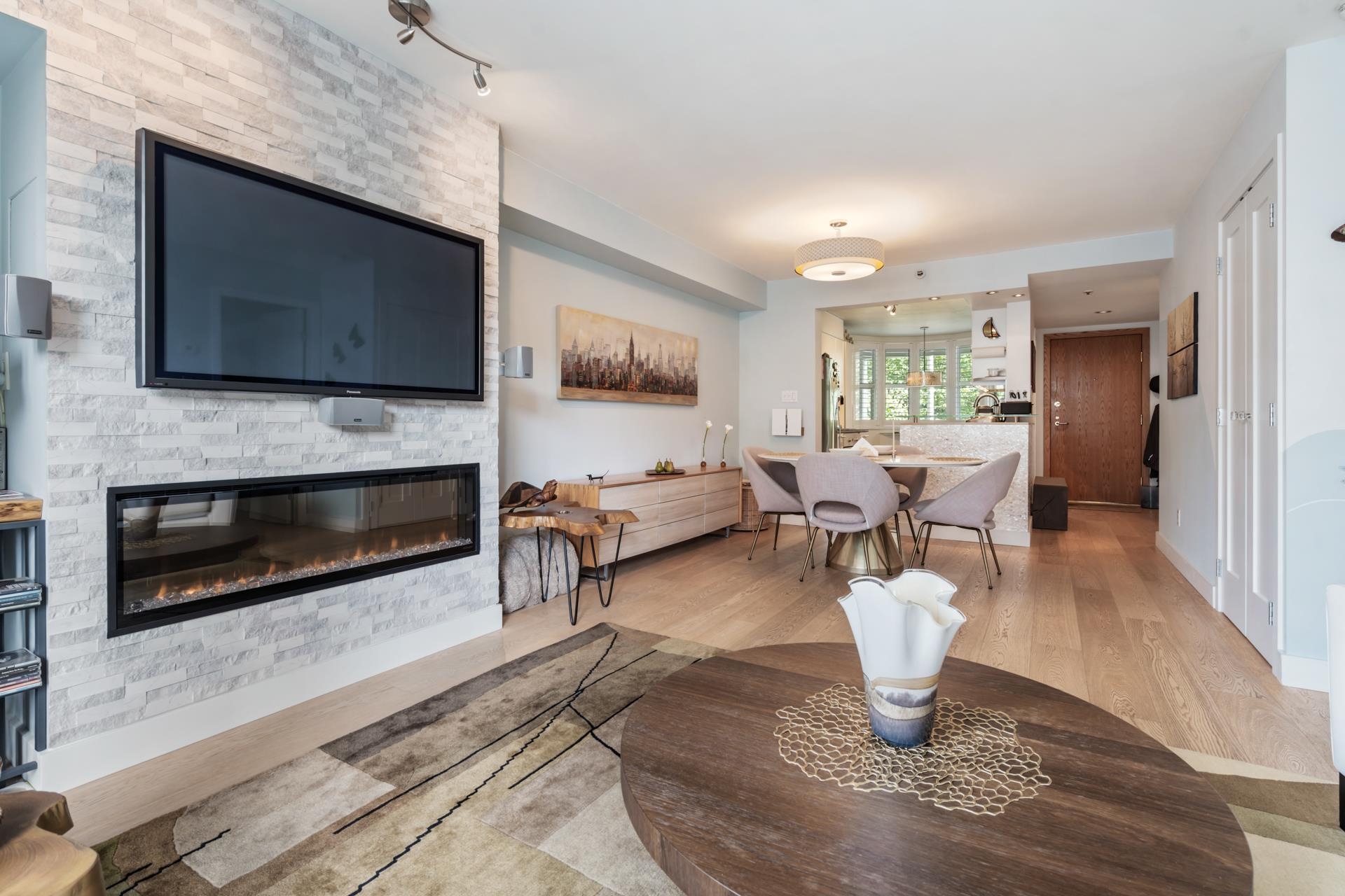888 Beach Avenue #515, Vancouver, BC V6Z 2P9