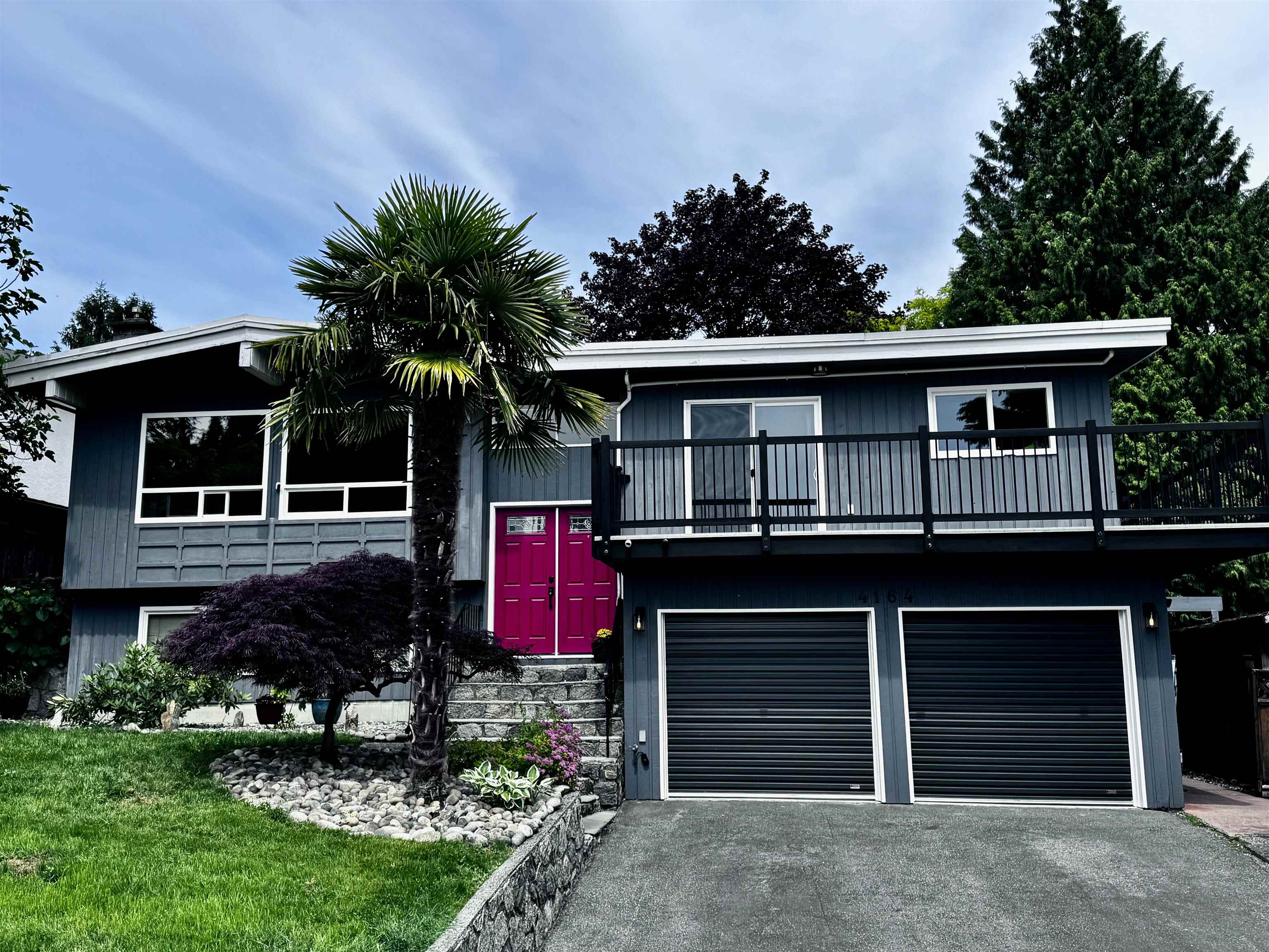 4164 Fairway Place, North Vancouver, BC V7G 1Y9