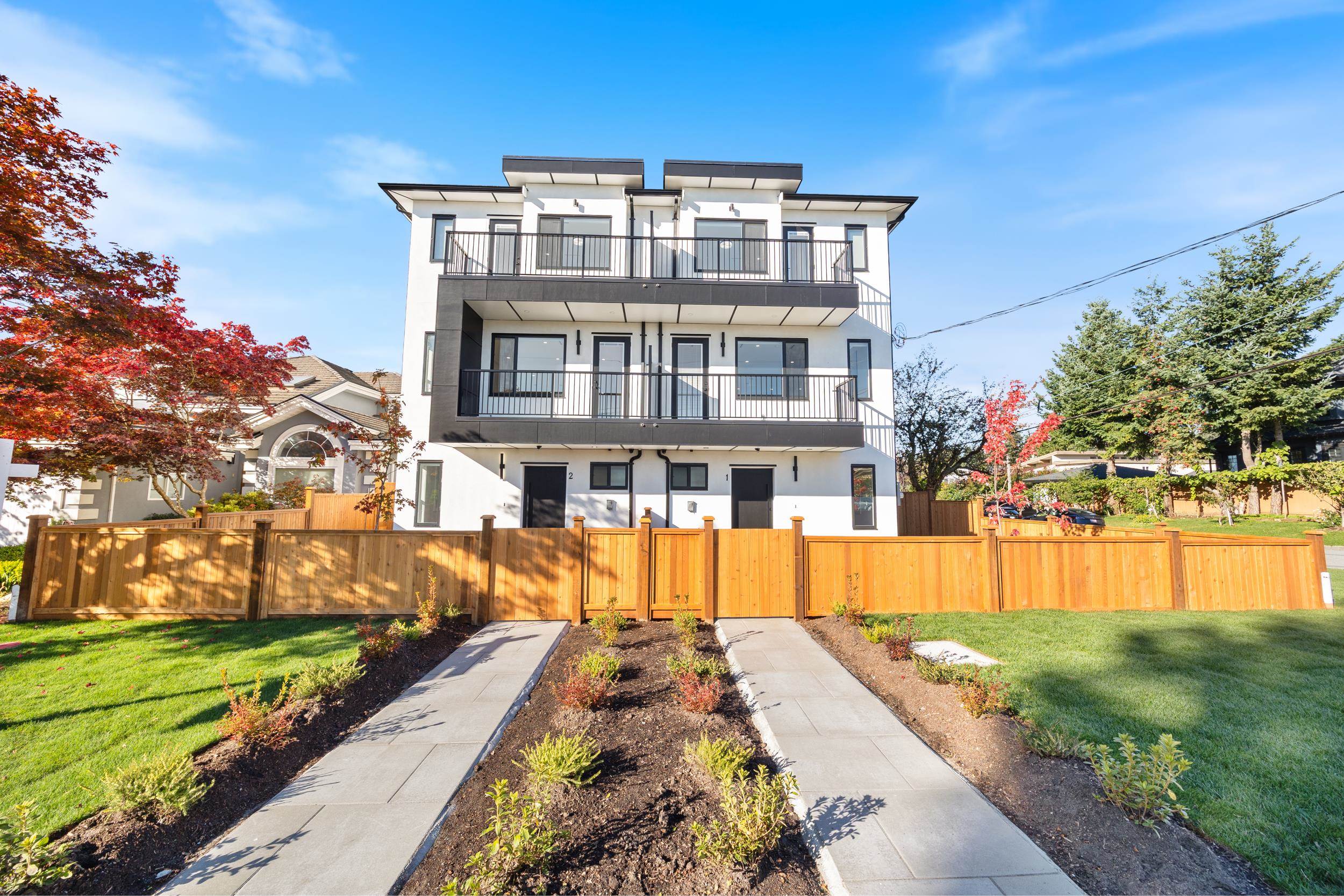 4170 Hurst Street #1, Burnaby, BC V5J 3R4
