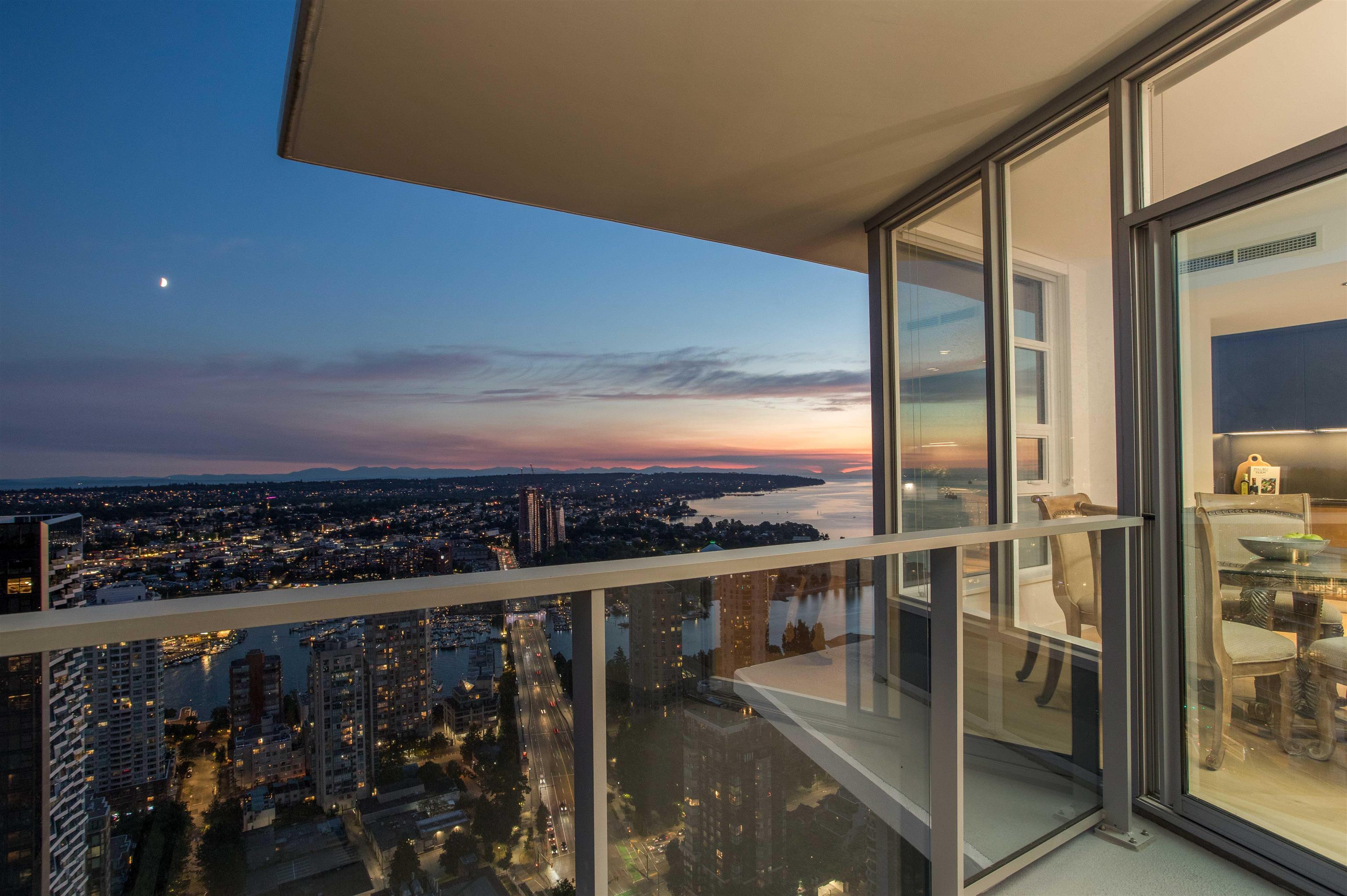 1289 Hornby Street #4608, Vancouver, BC V6Z 0G7