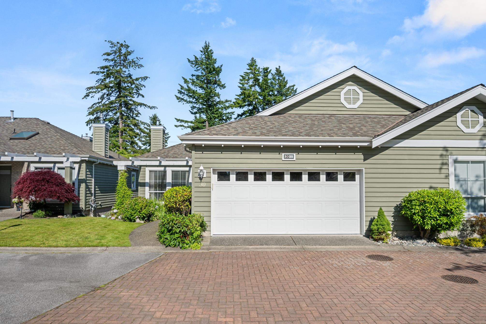 1711 140 Street #30, Surrey, BC V4A 4H1