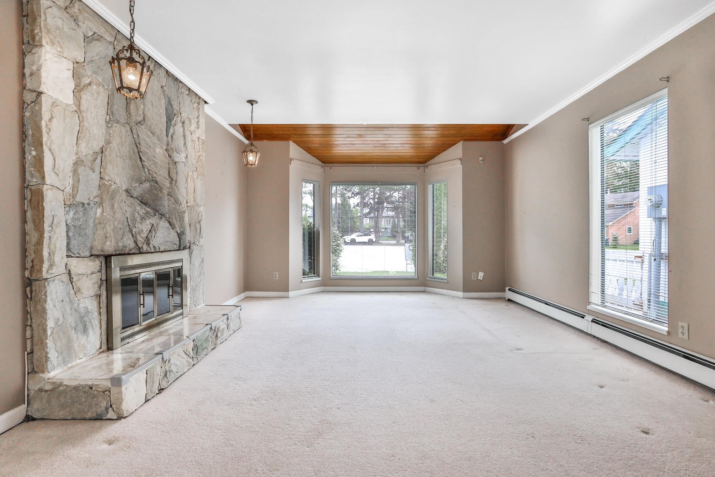 9811 Gilbert Crescent, Richmond, BC V7E 1H7