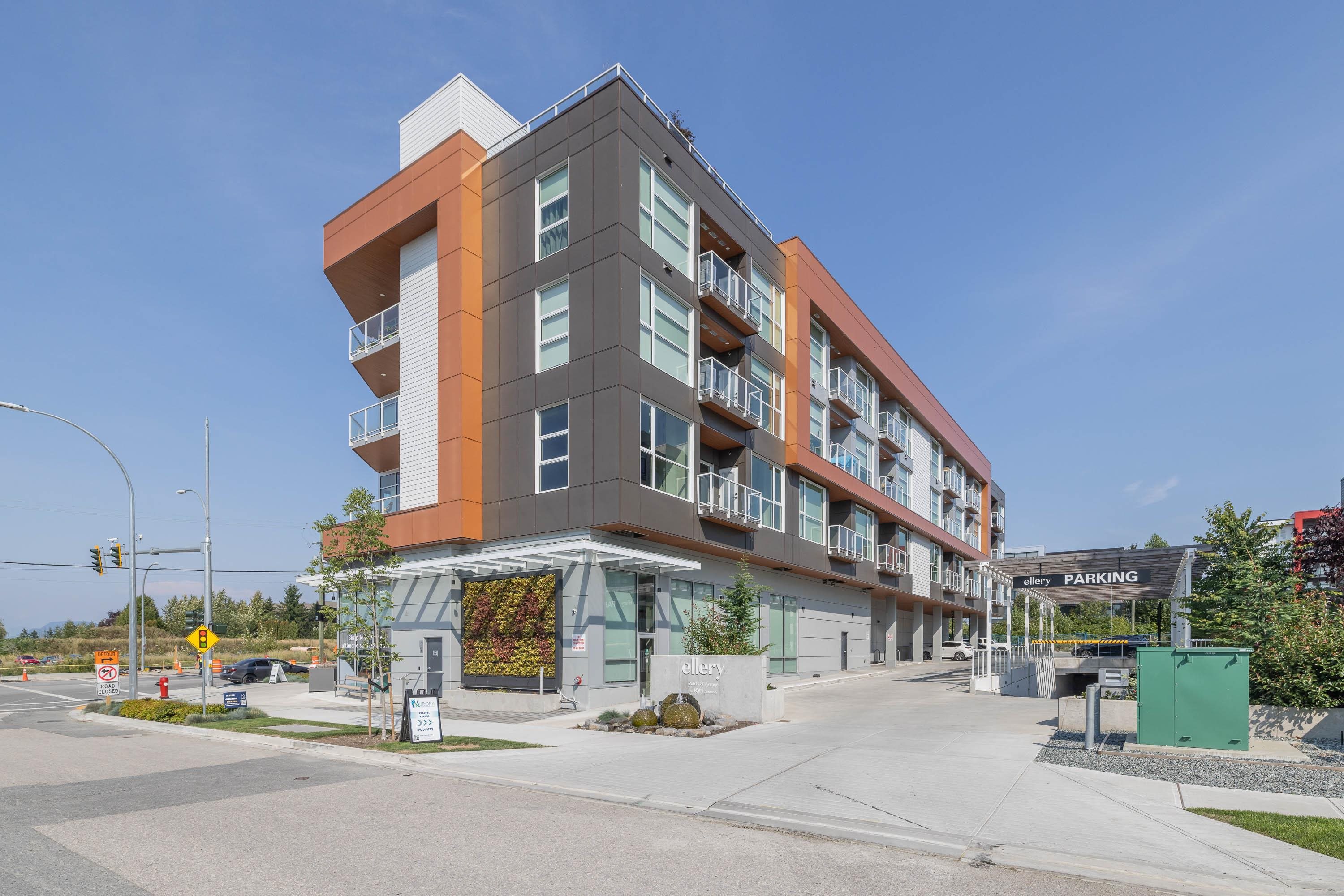 20614 80 Ave #407, Langley, BC V2Y 3W7