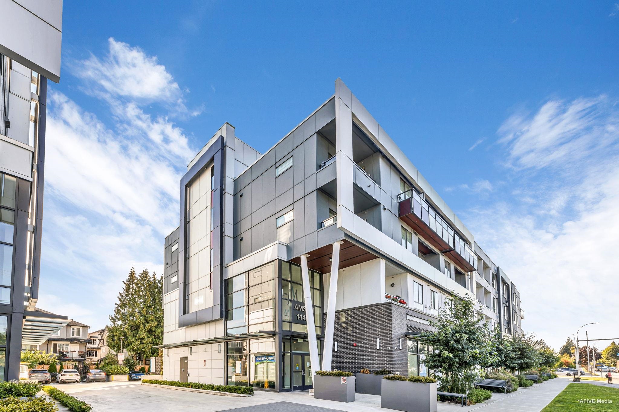 14438 72 Avenue #b208, Surrey, BC V3S 2E7