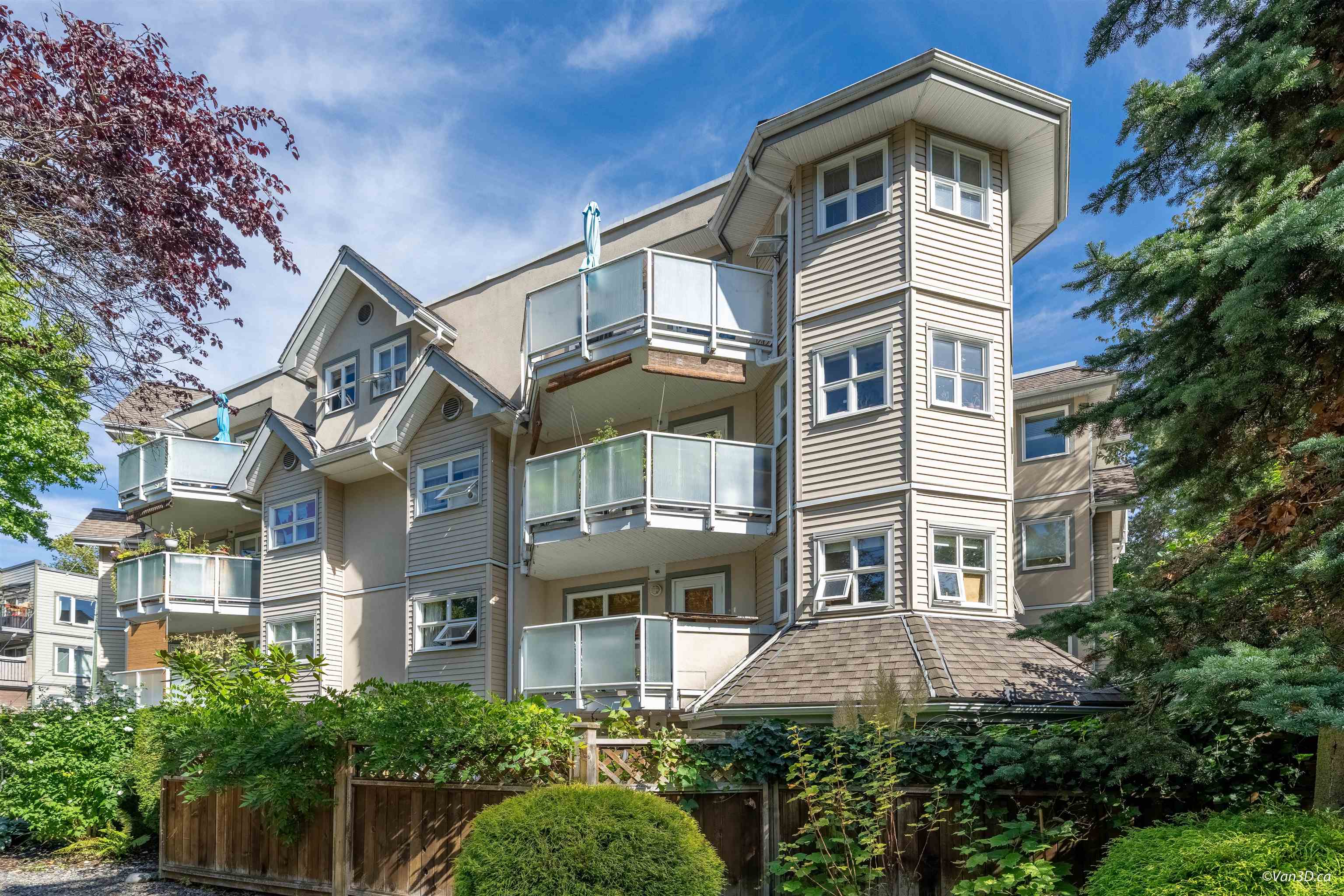 1515 East 6th Avenue #405, Vancouver, BC V5N 1P2