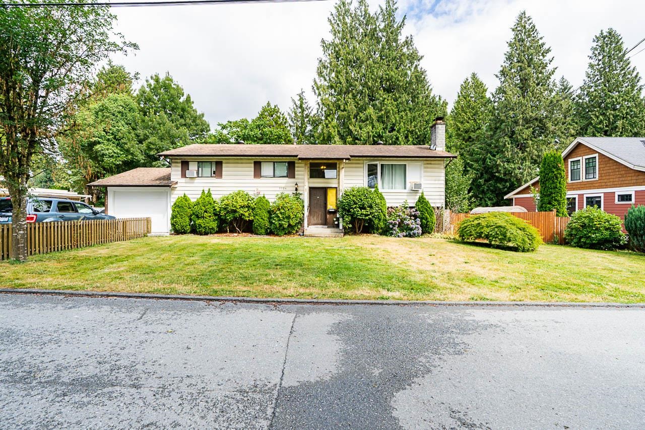 2224 Mouldstade Road, Abbotsford, BC V2S 3X4