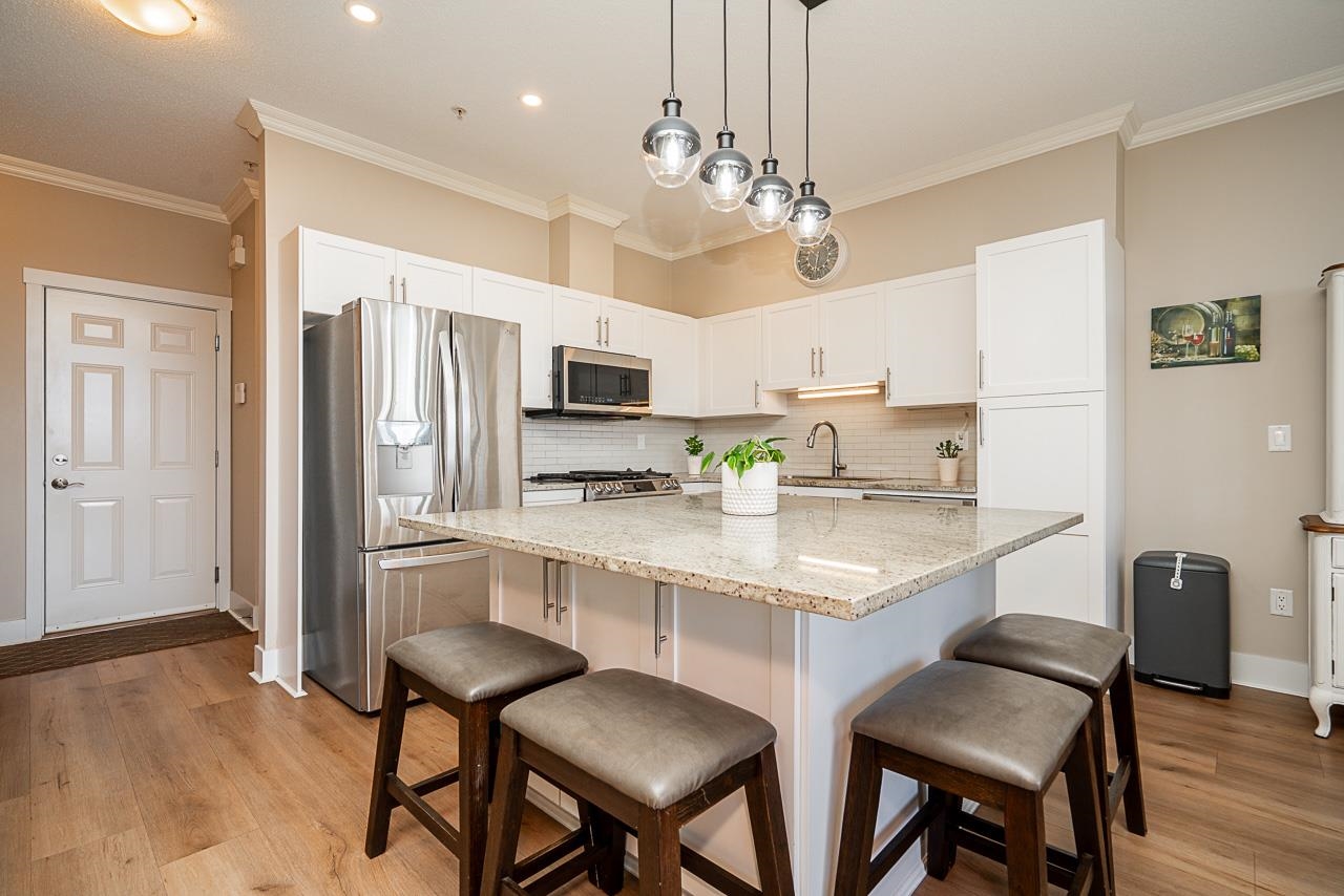 20326 68 Avenue #27, Langley, BC V2Y 0E3