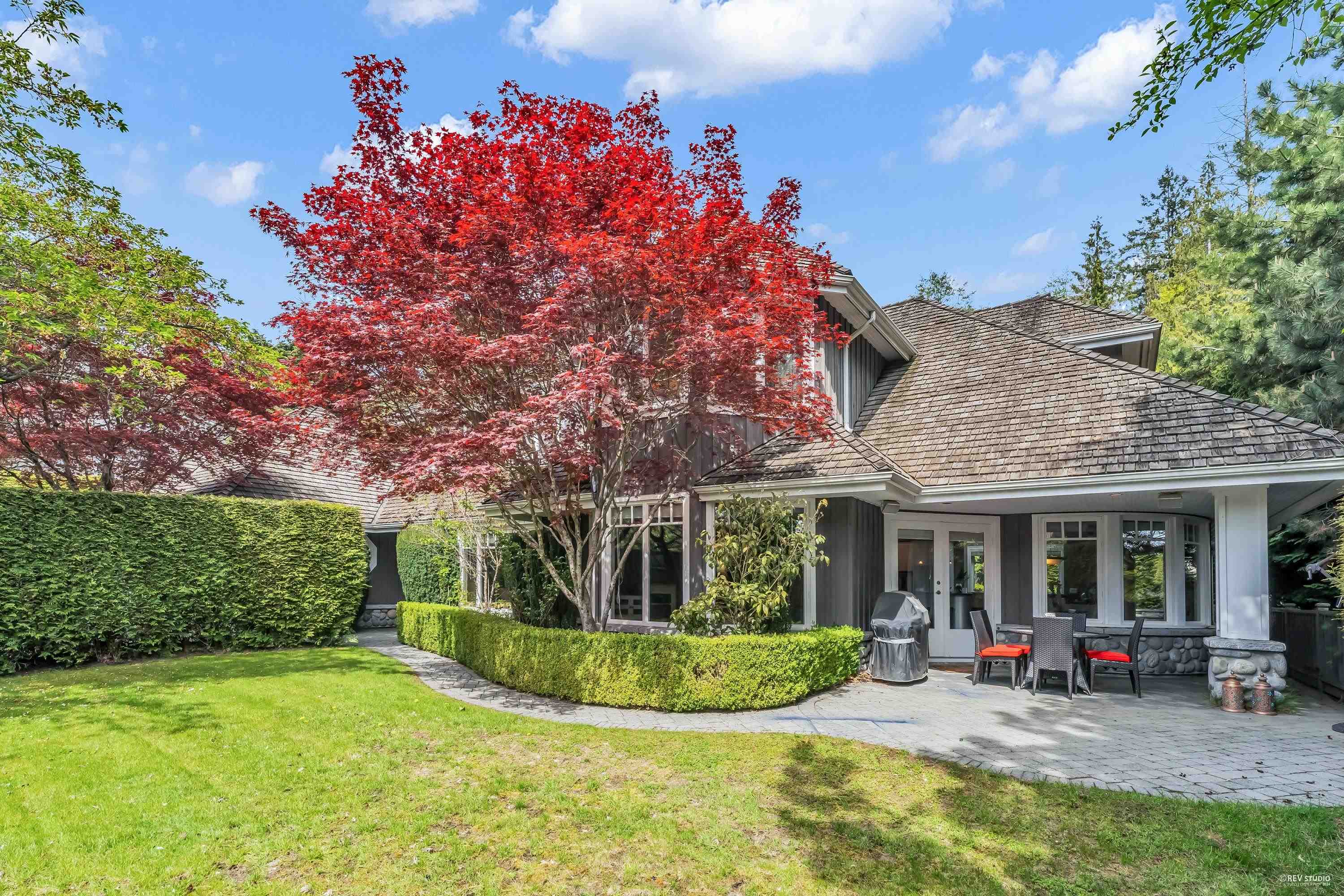 4683 Decourcy Court, West Vancouver, BC V7W 3J5