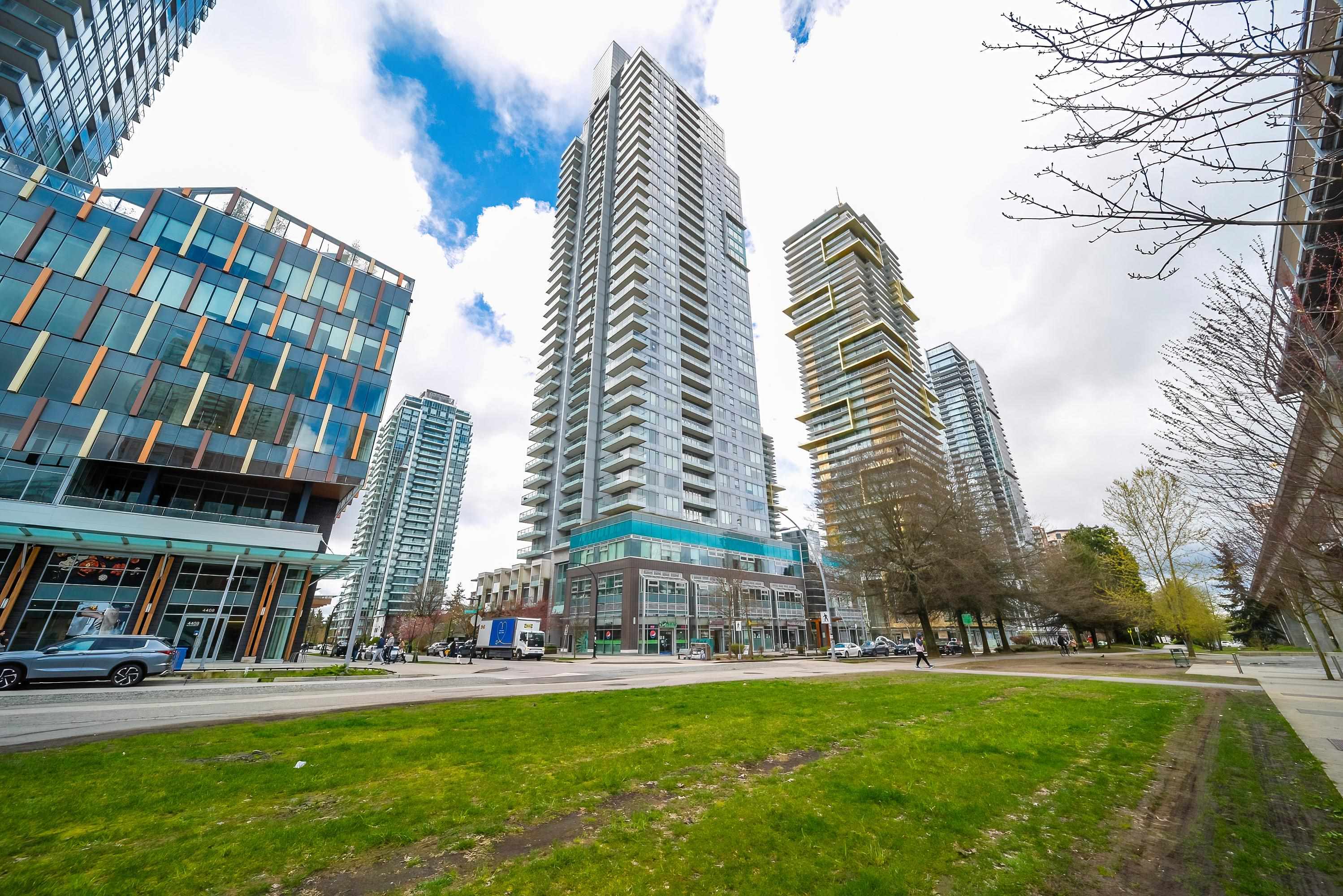 6333 Silver Avenue #3103, Burnaby, BC V5H 0C3