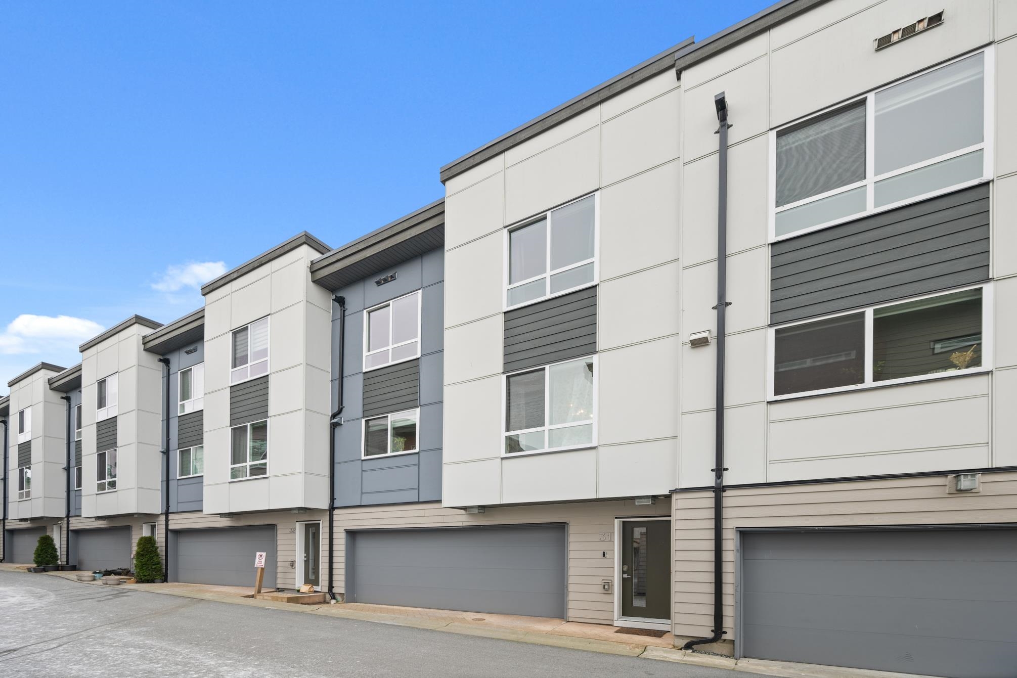 1670 160 Street #31, Surrey, BC V4A 0C6