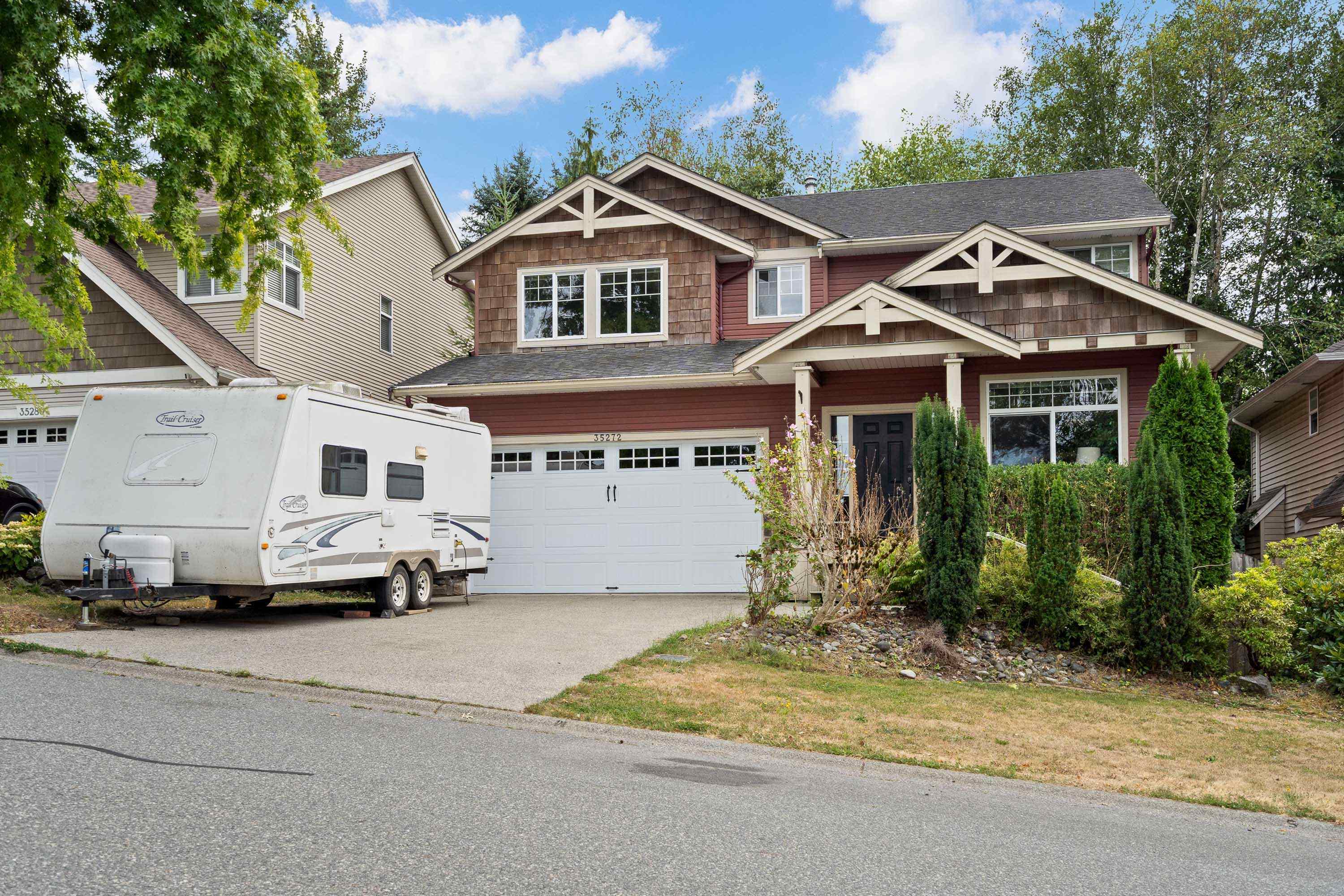 35272 Firdale Avenue, Abbotsford, BC V3G 3A5