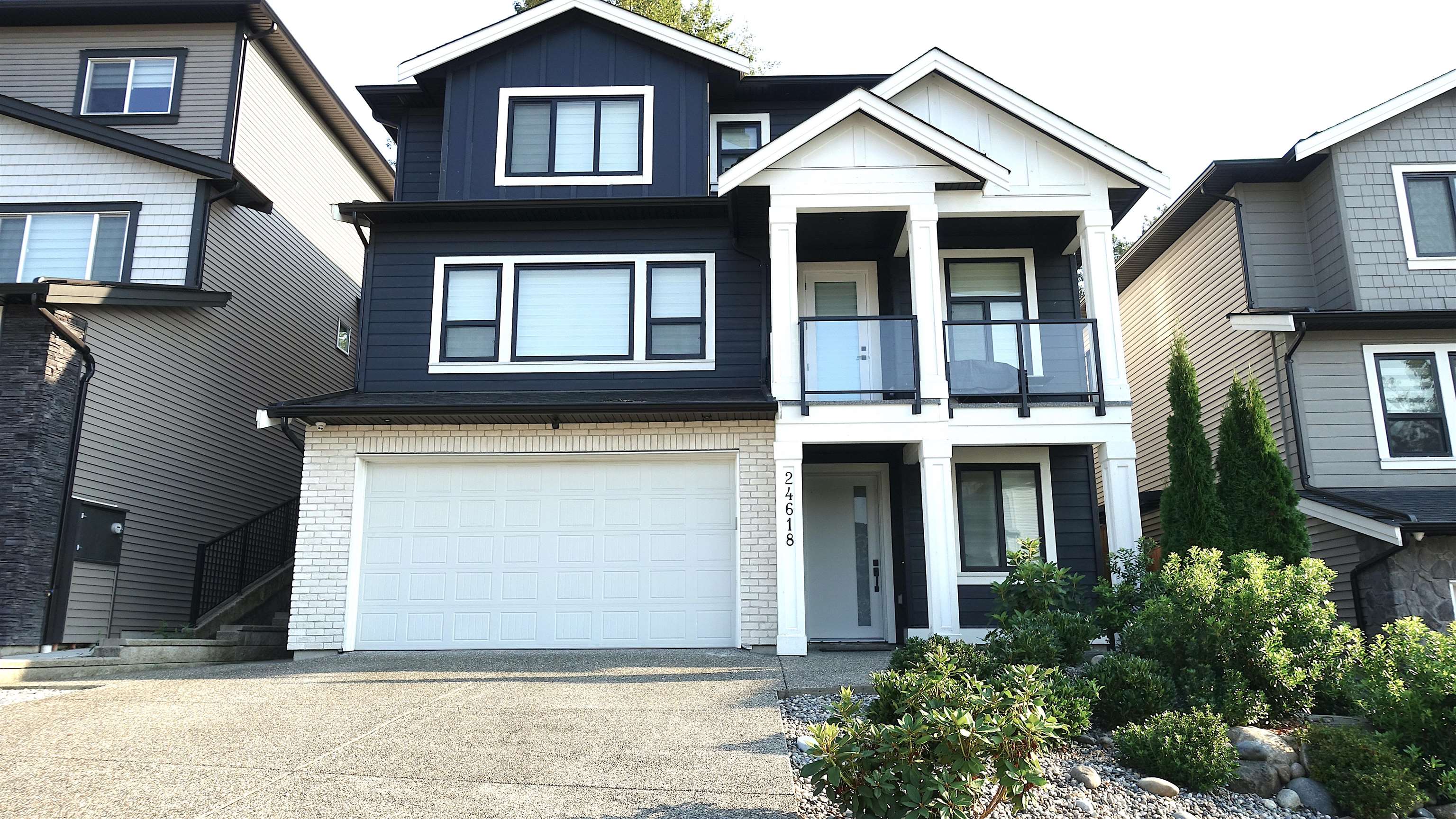 105a Avenue, Maple Ridge, BC V2W 0K3