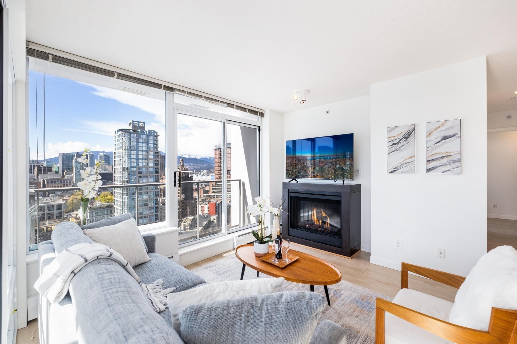 688 Abbott Street #2906, Vancouver, BC V6B 0B9