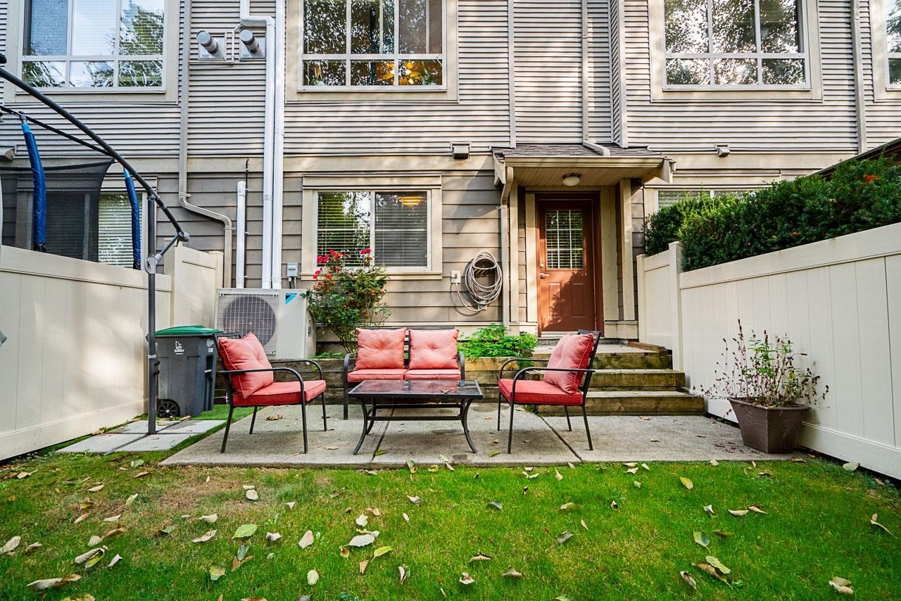 19560 68 Avenue #25, Surrey, BC V4N 5Y5