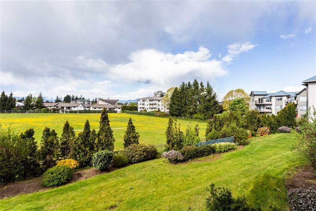 32725 George Ferguson Way #216, Abbotsford, BC V2T 5M5