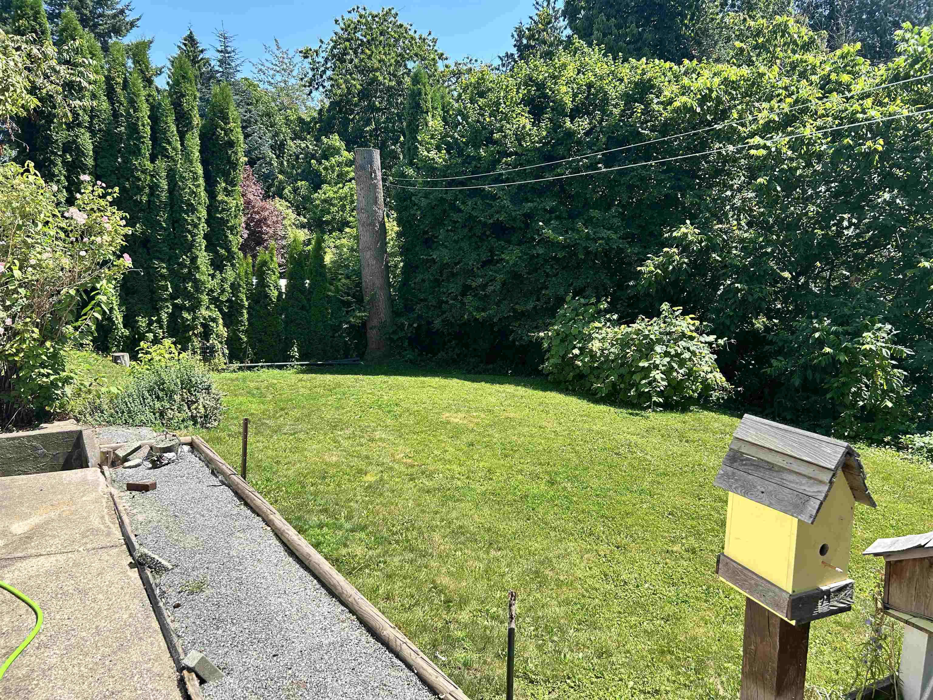 6th Avenue, Mission, BC V2V 1Z1