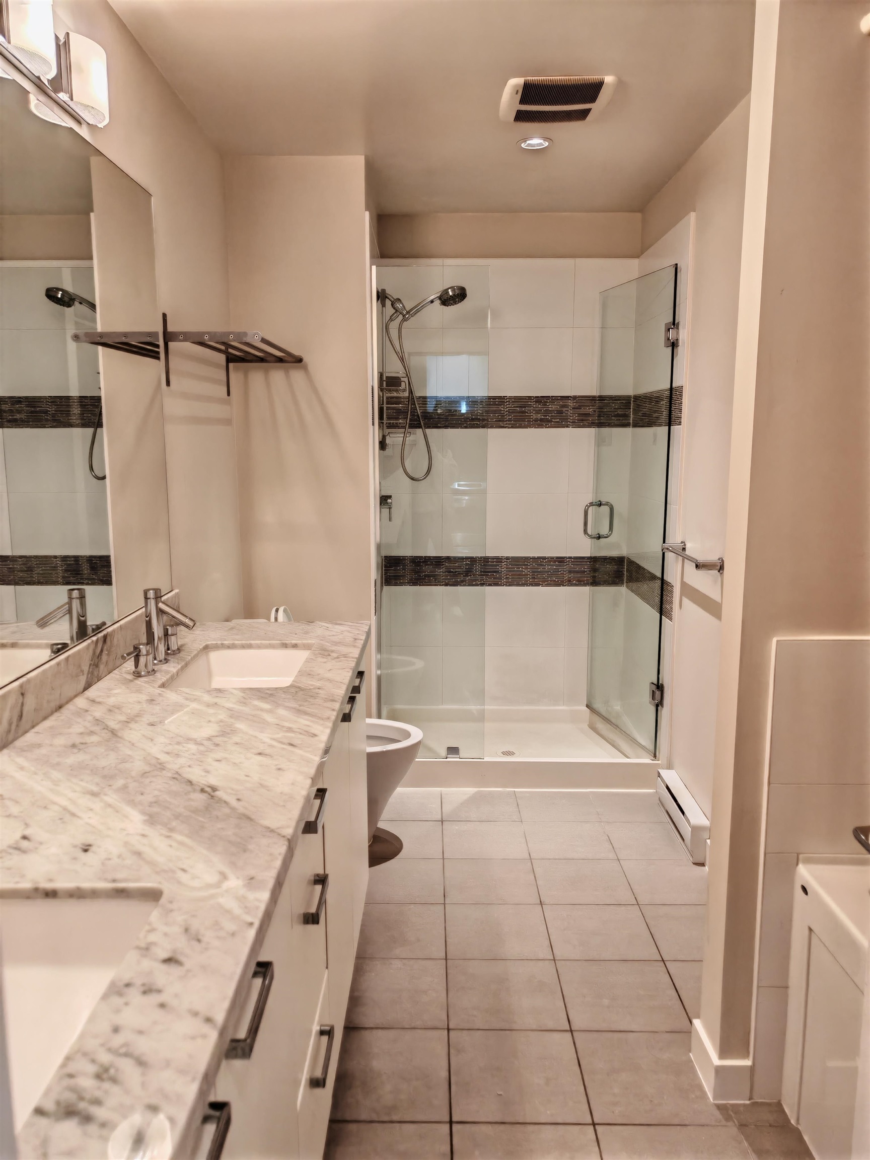 9388 Mckim Way #332, Richmond, BC V6X 0J7