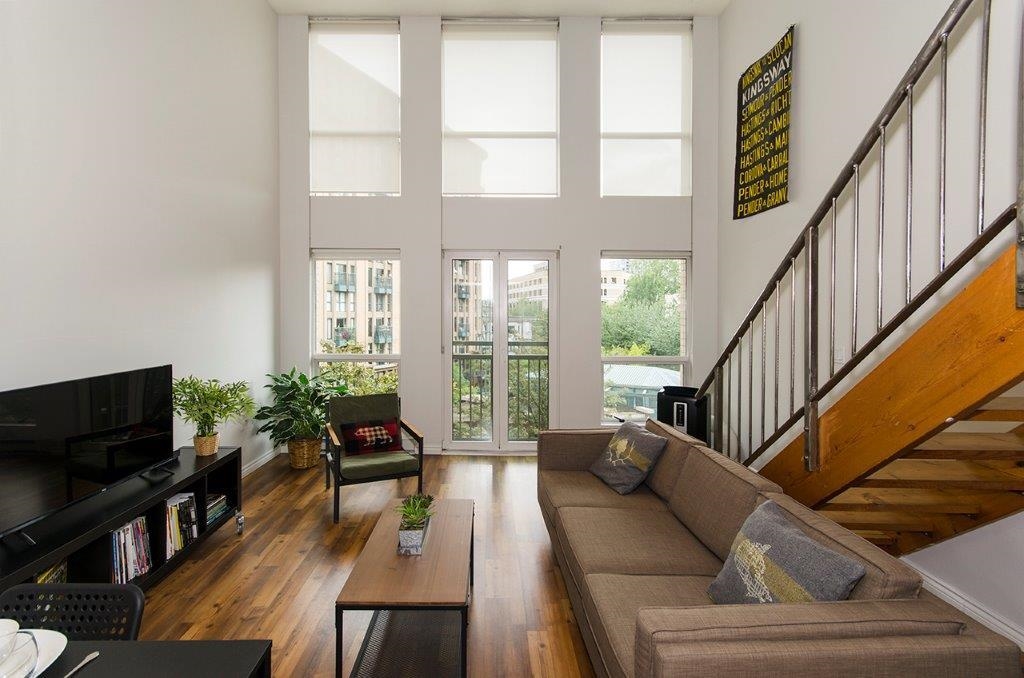 1 East Cordova Street #407, Vancouver, BC V6A 4H3