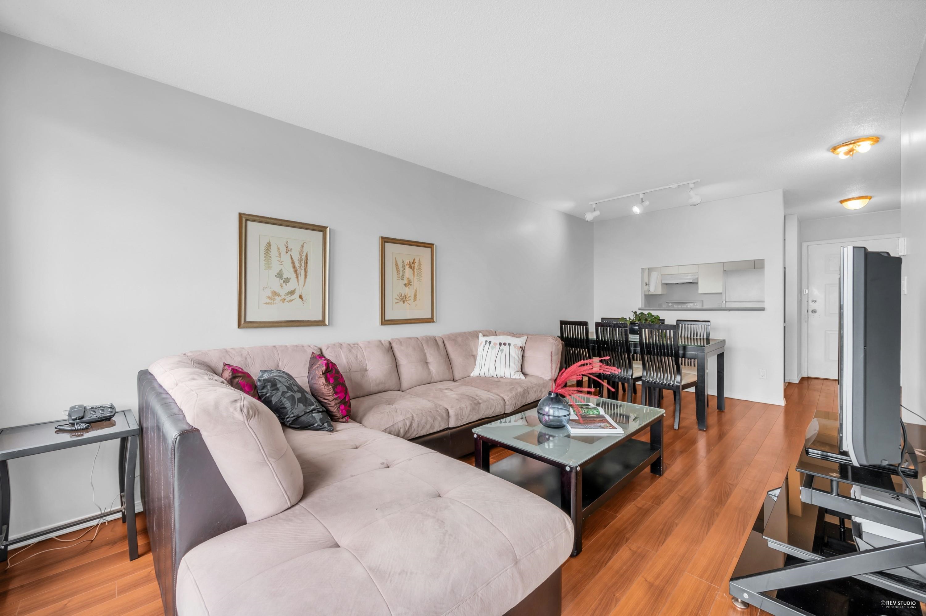 3489 Ascot Place #1007, Vancouver, BC V5R 6B6