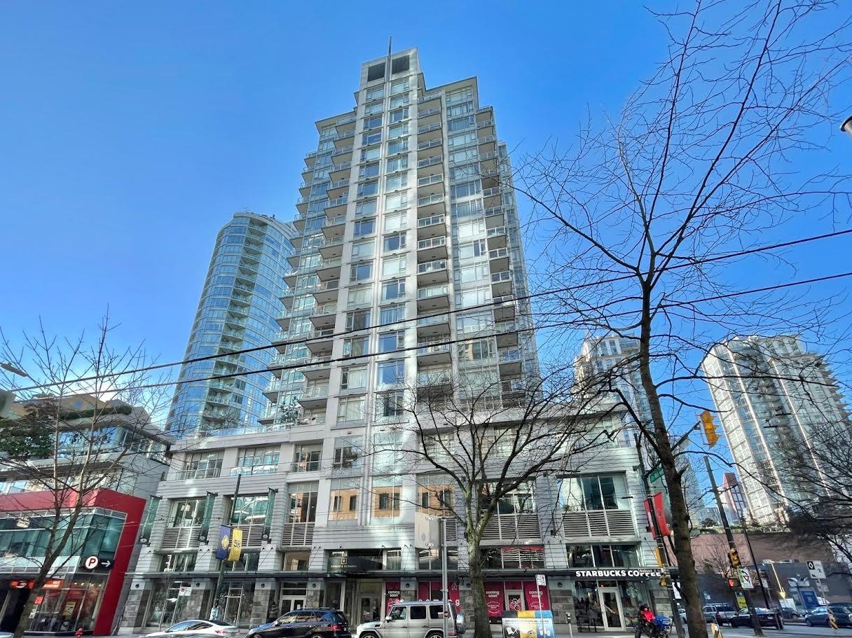 480 Robson Street #703, Vancouver, BC V6B 1S1
