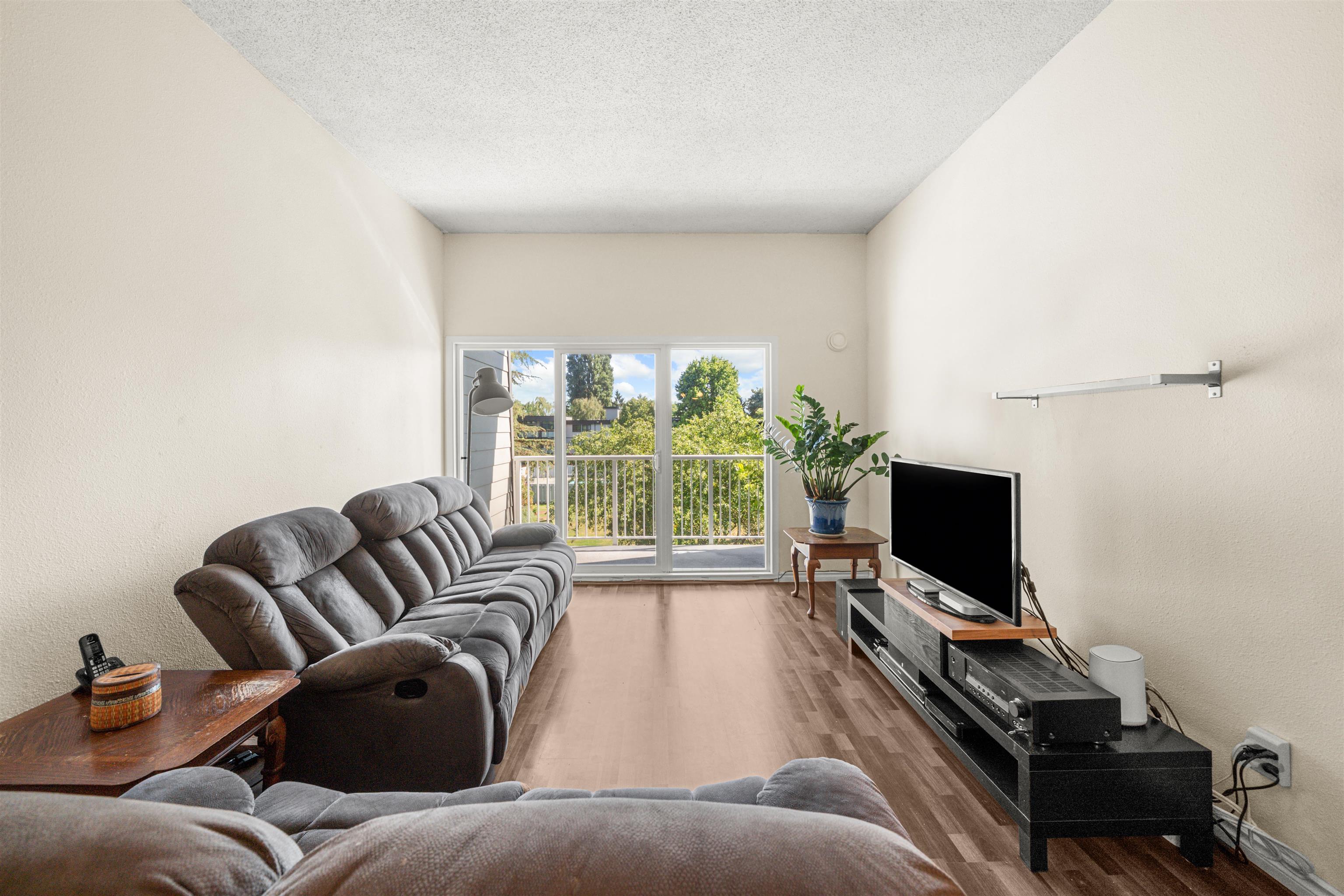 3451 Springfield Drive #312, Richmond, BC V7E 1Z2