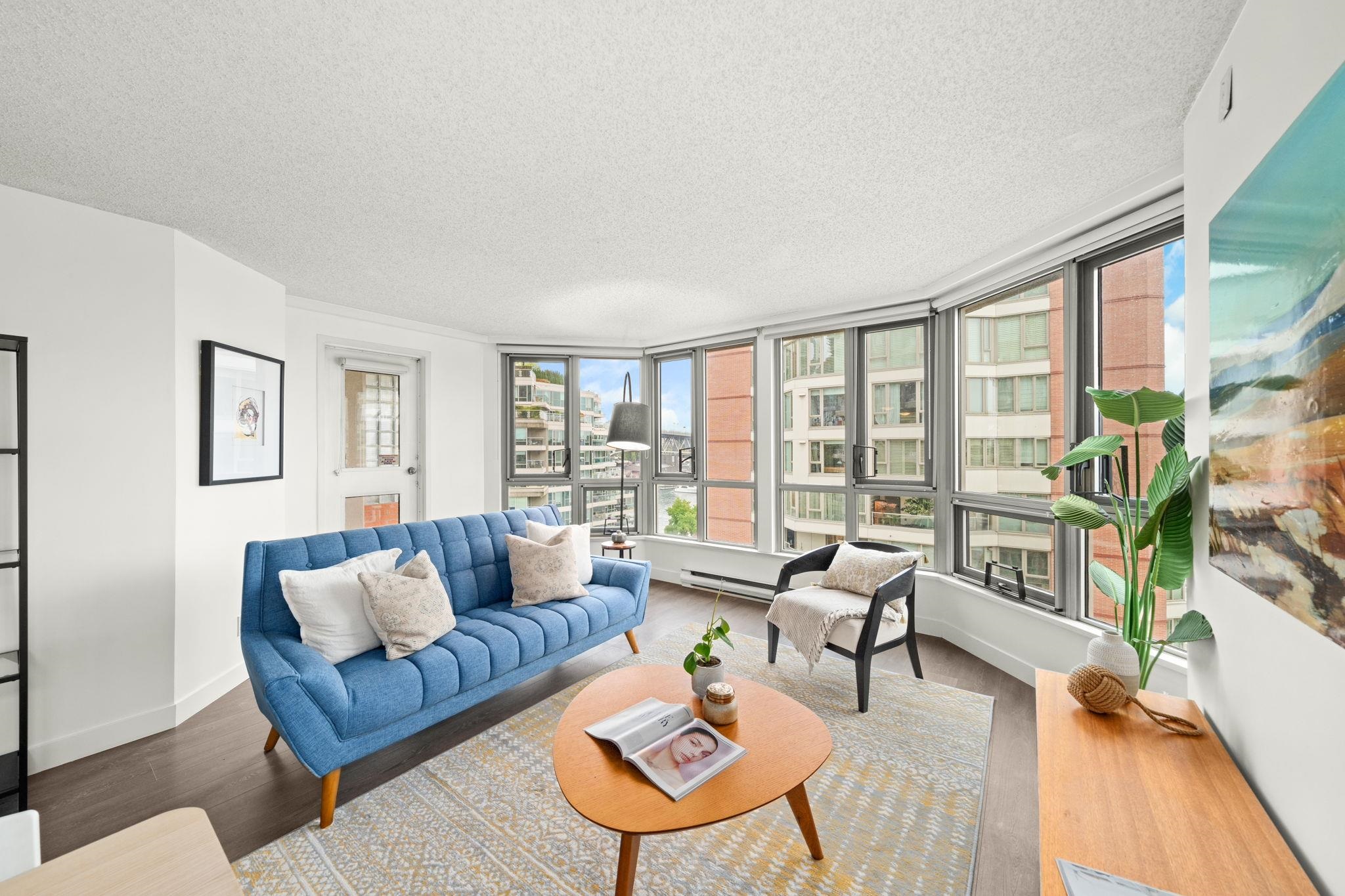 1625 Hornby Street #603, Vancouver, BC V6Z 2M2