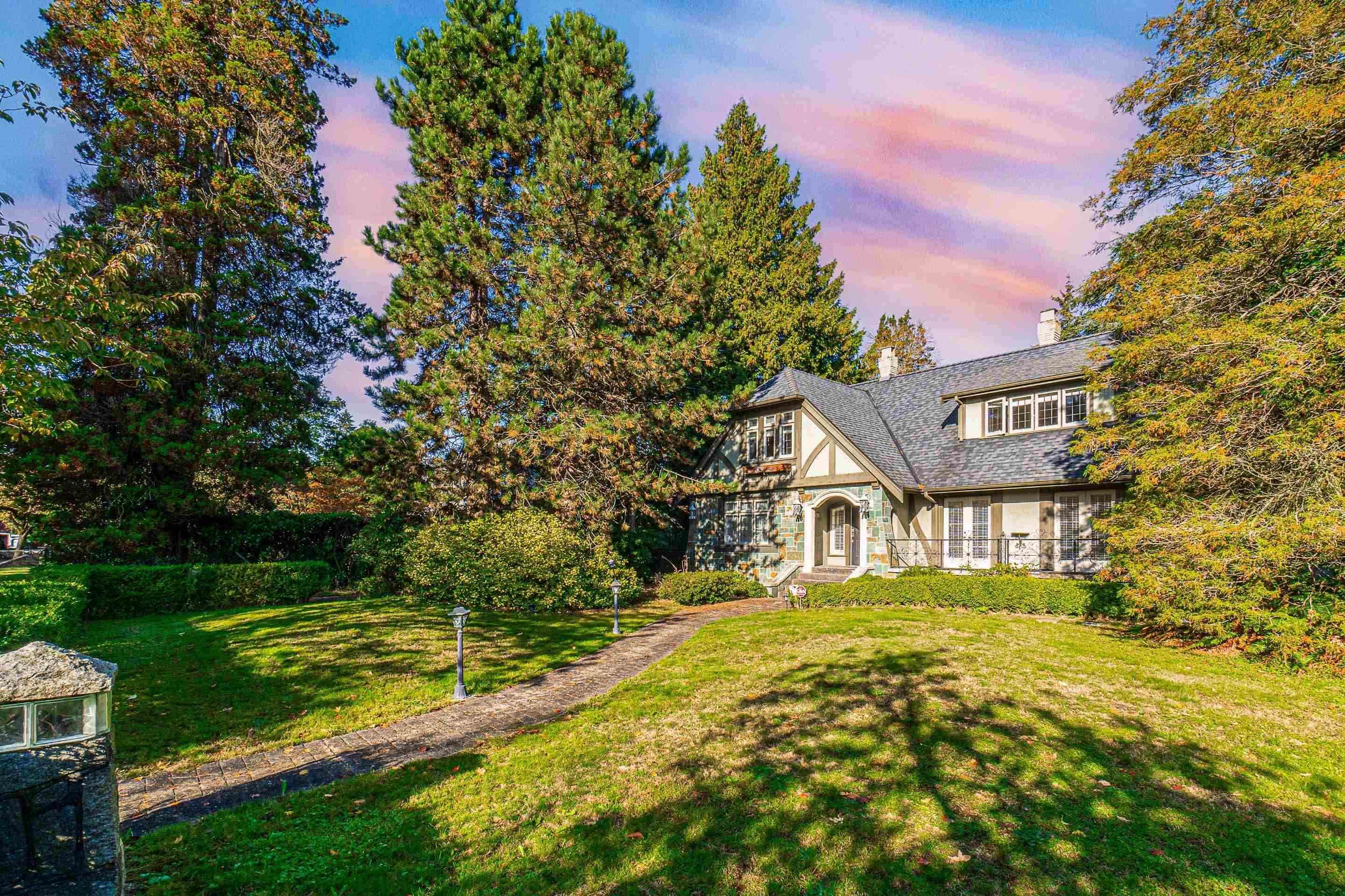 1667 West 40th Avenue, Vancouver, BC V6M 1W1