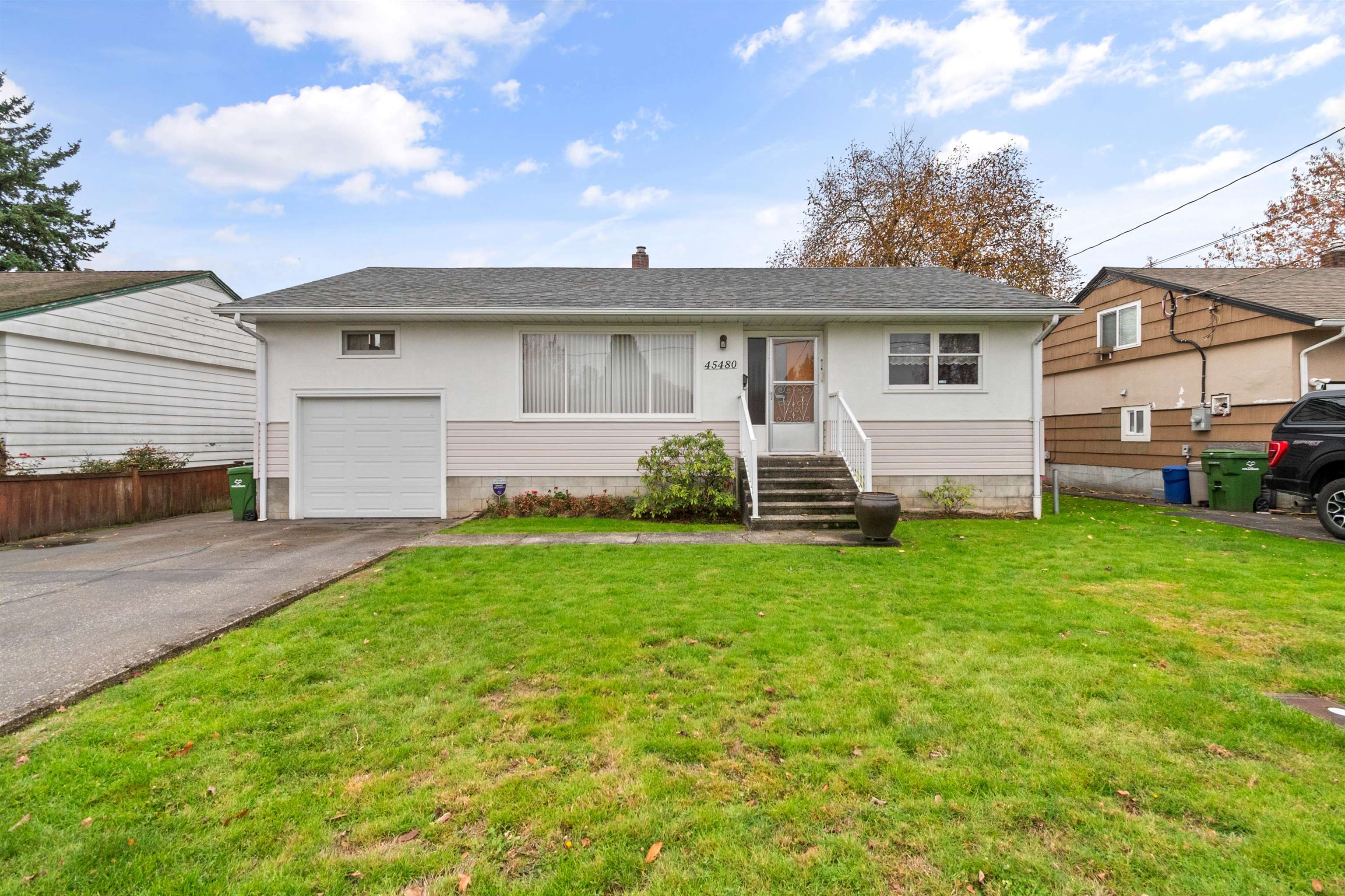 45480 Kipp Avenue, Chilliwack, BC V2P 1Z4