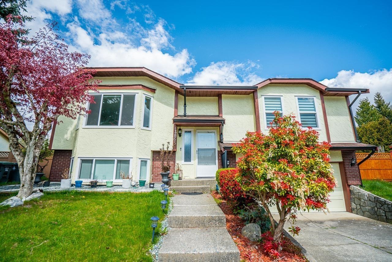 95a Avenue, Surrey, BC V3R 8A8