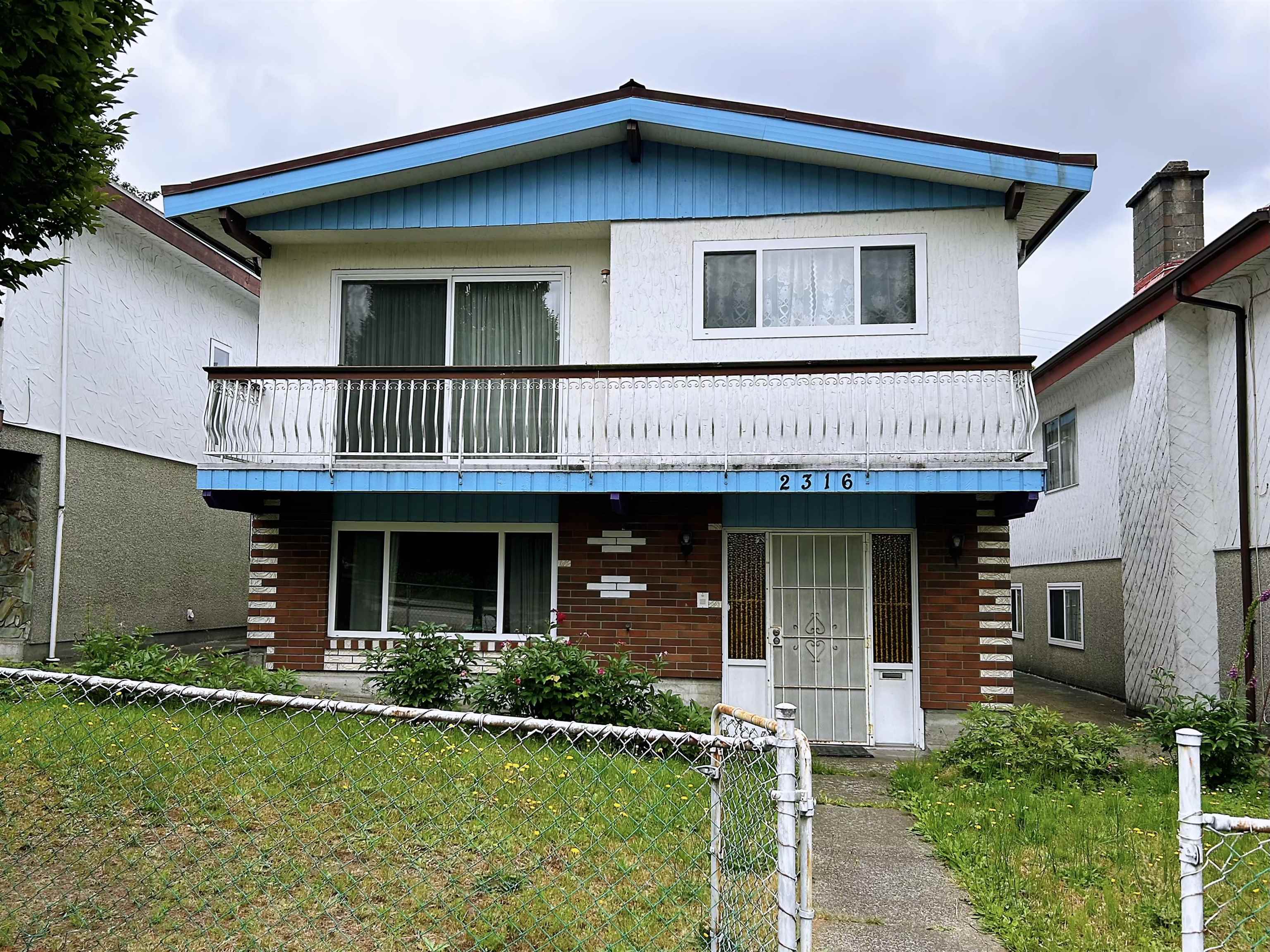 2316 East 1st Avenue, Vancouver, BC V5N 1C3