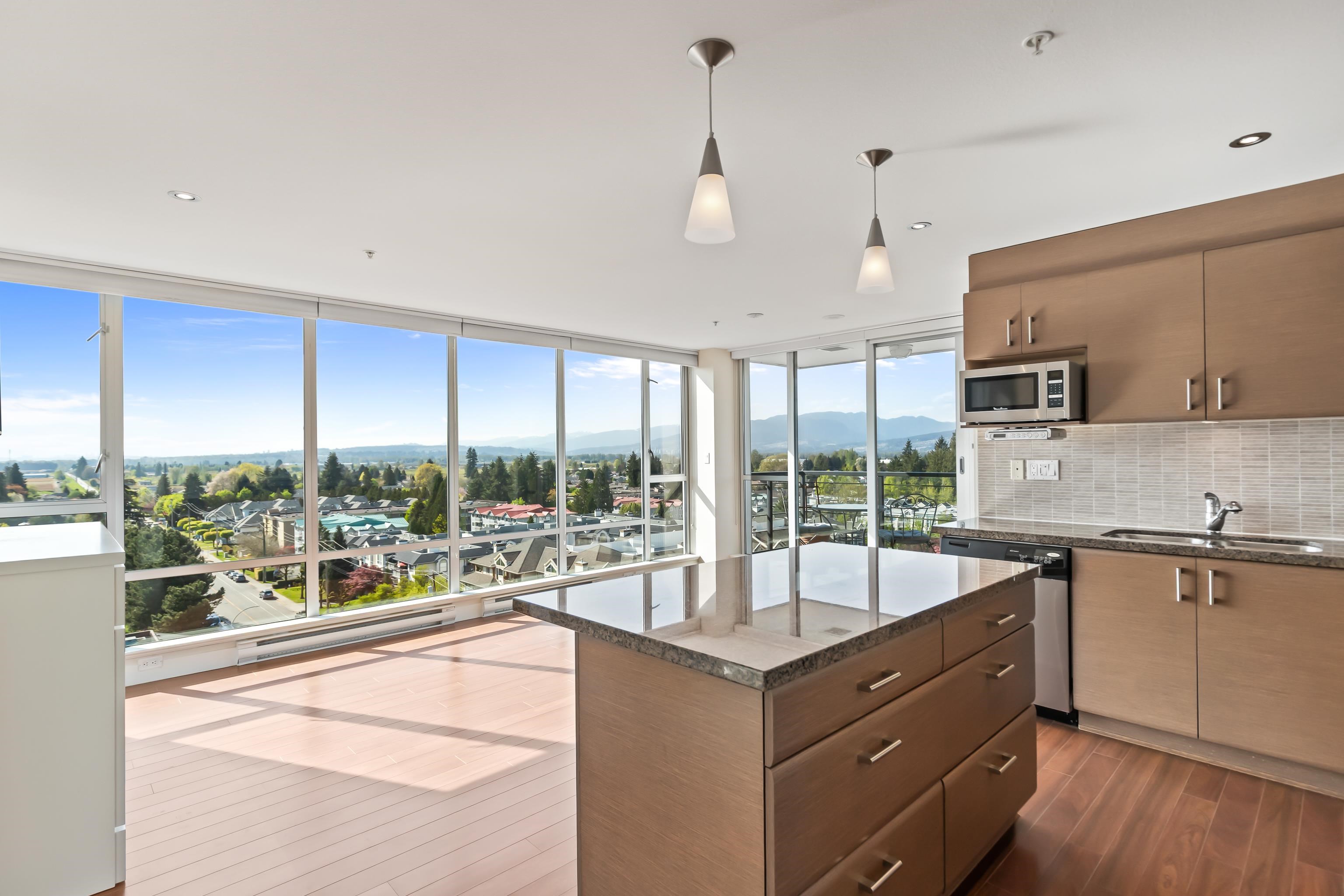12069 Harris Road #903, Pitt Meadows, BC V3Y 0C8
