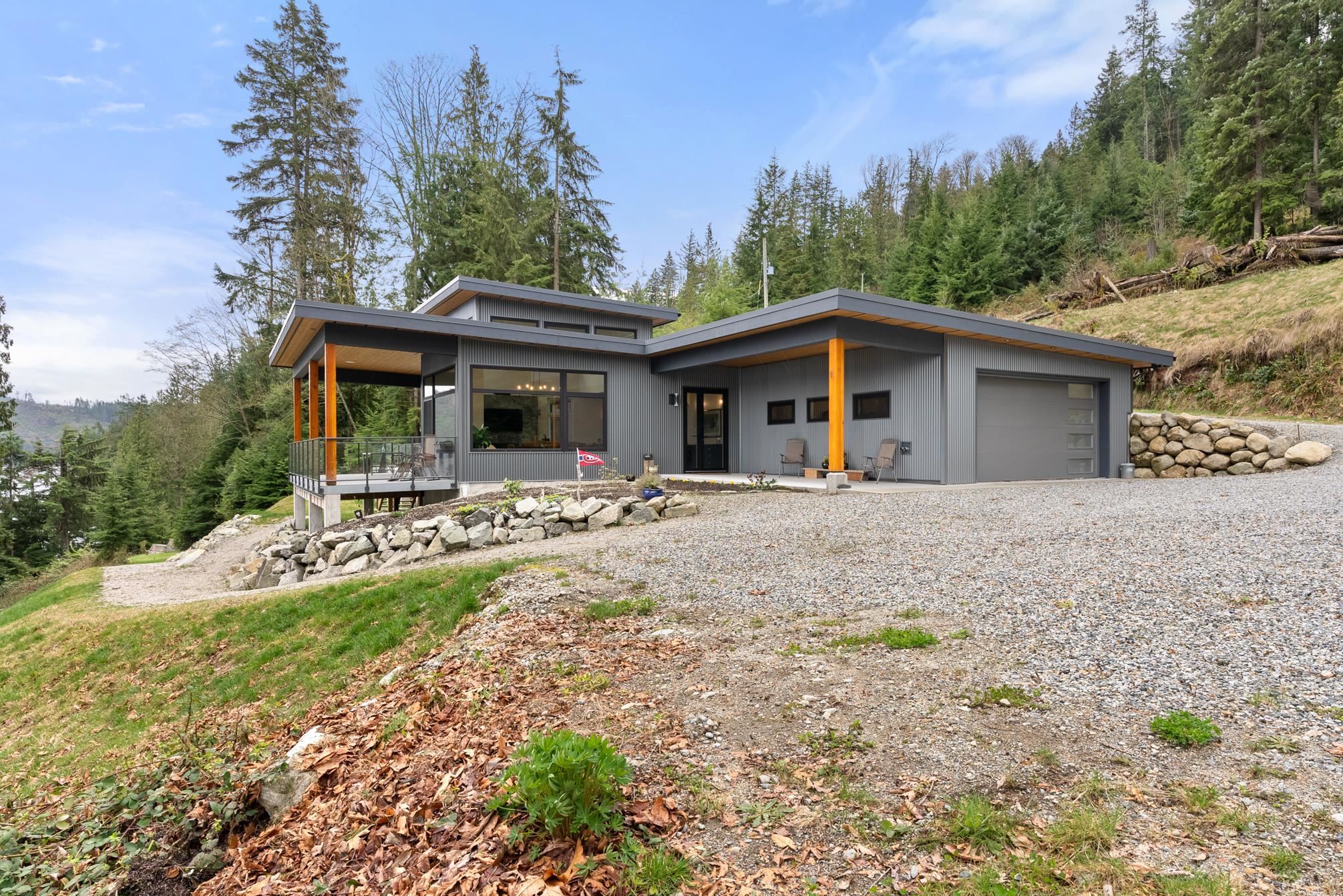 103 Witherby Road, Gibsons, BC V0N 1V6