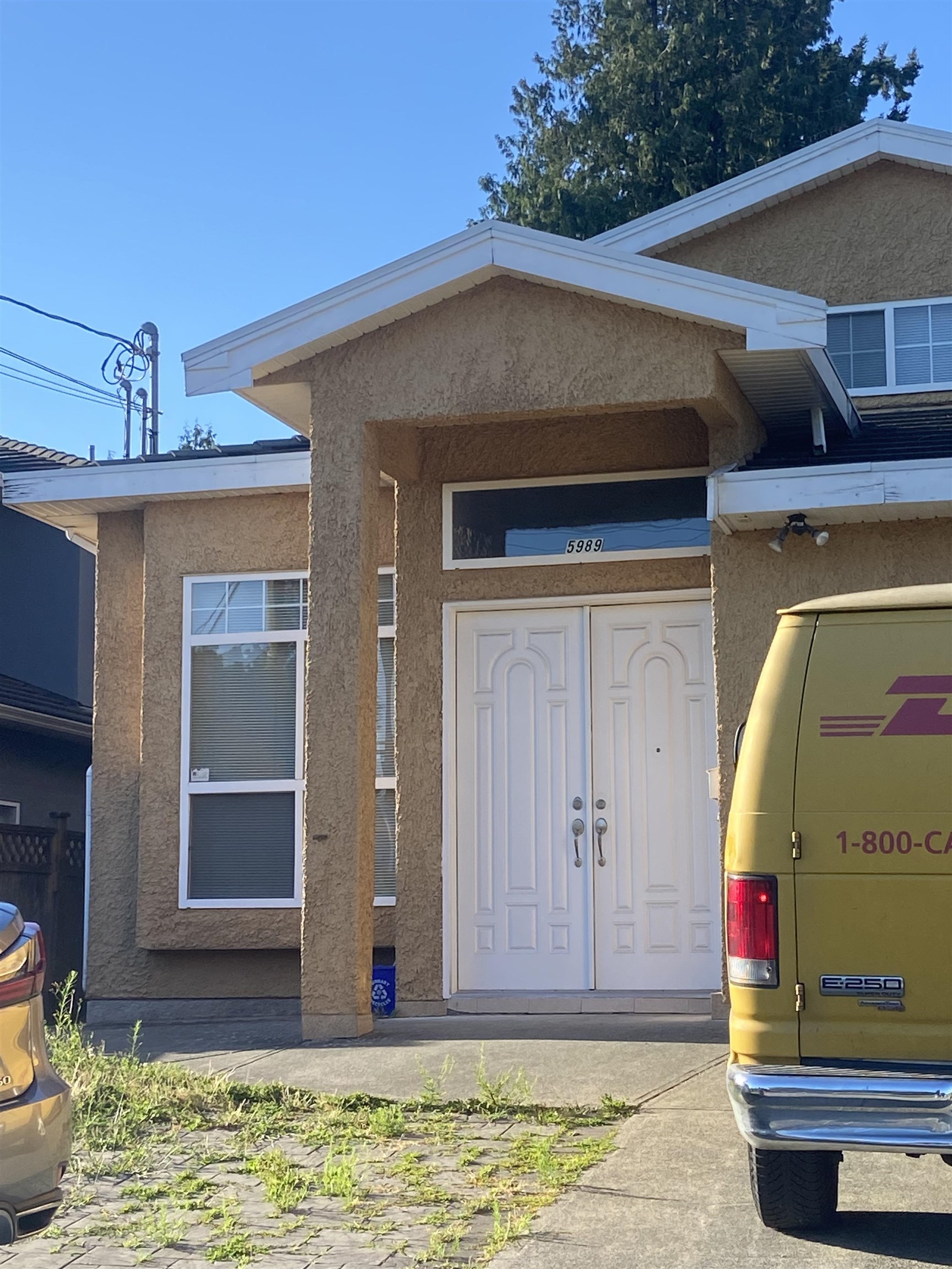 5989 Rumble Street, Burnaby, BC V5J 2C6