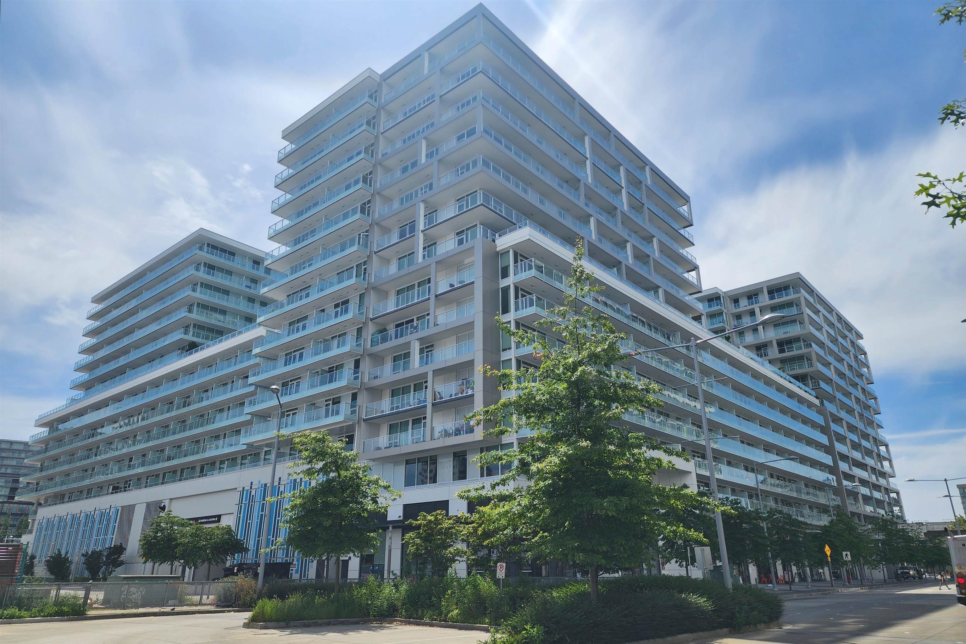 6328 Number 3 Rd #620, Richmond, BC V6Y 0L6