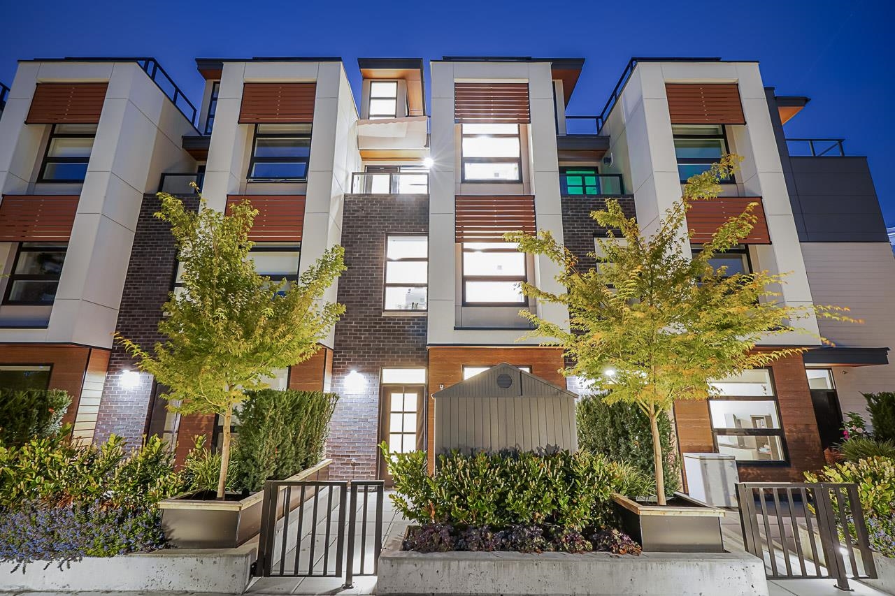 6085 Irmin St #1204, Burnaby, BC V5J 0J7