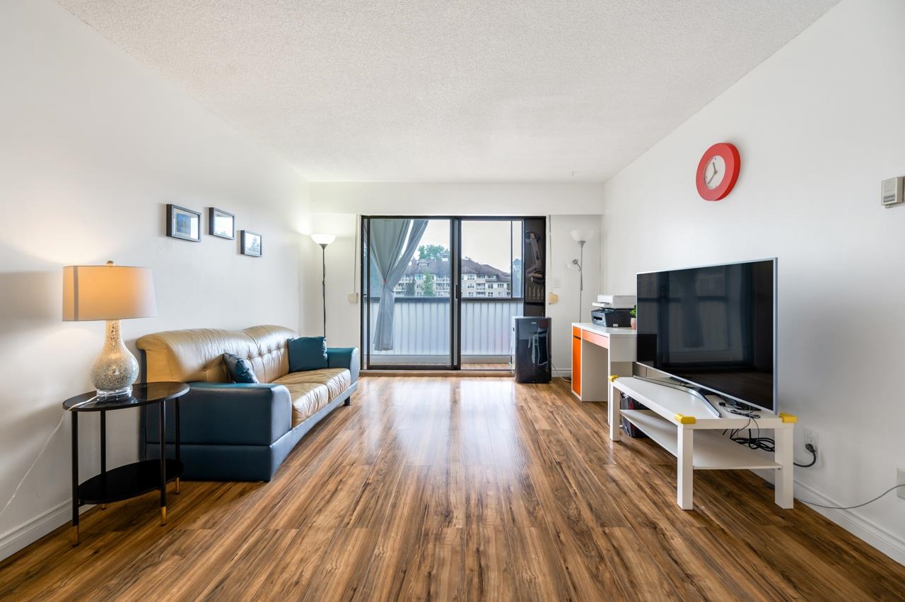 2425 Shaughnessy Street #203, Port Coquitlam, BC V3C 3E6