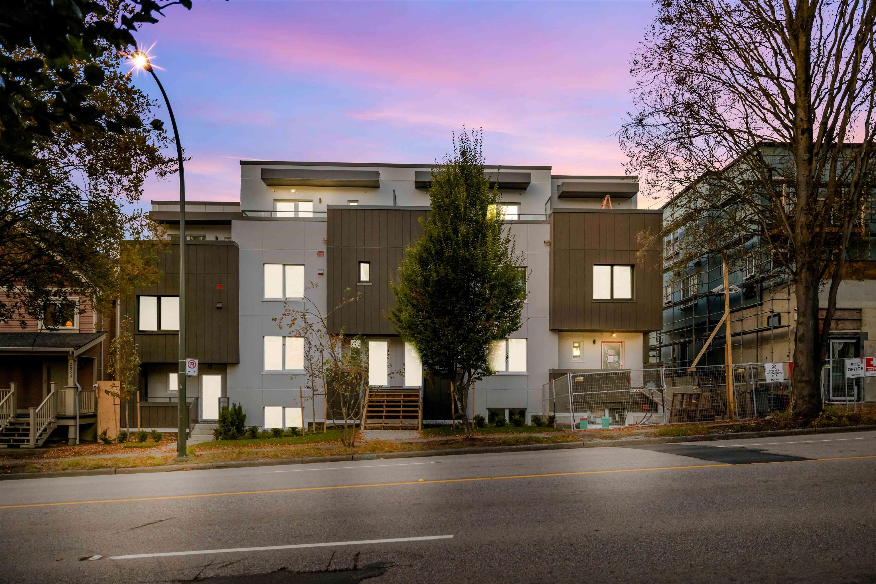 2085 East 1st Avenue #111, Vancouver, BC V5N 1B6