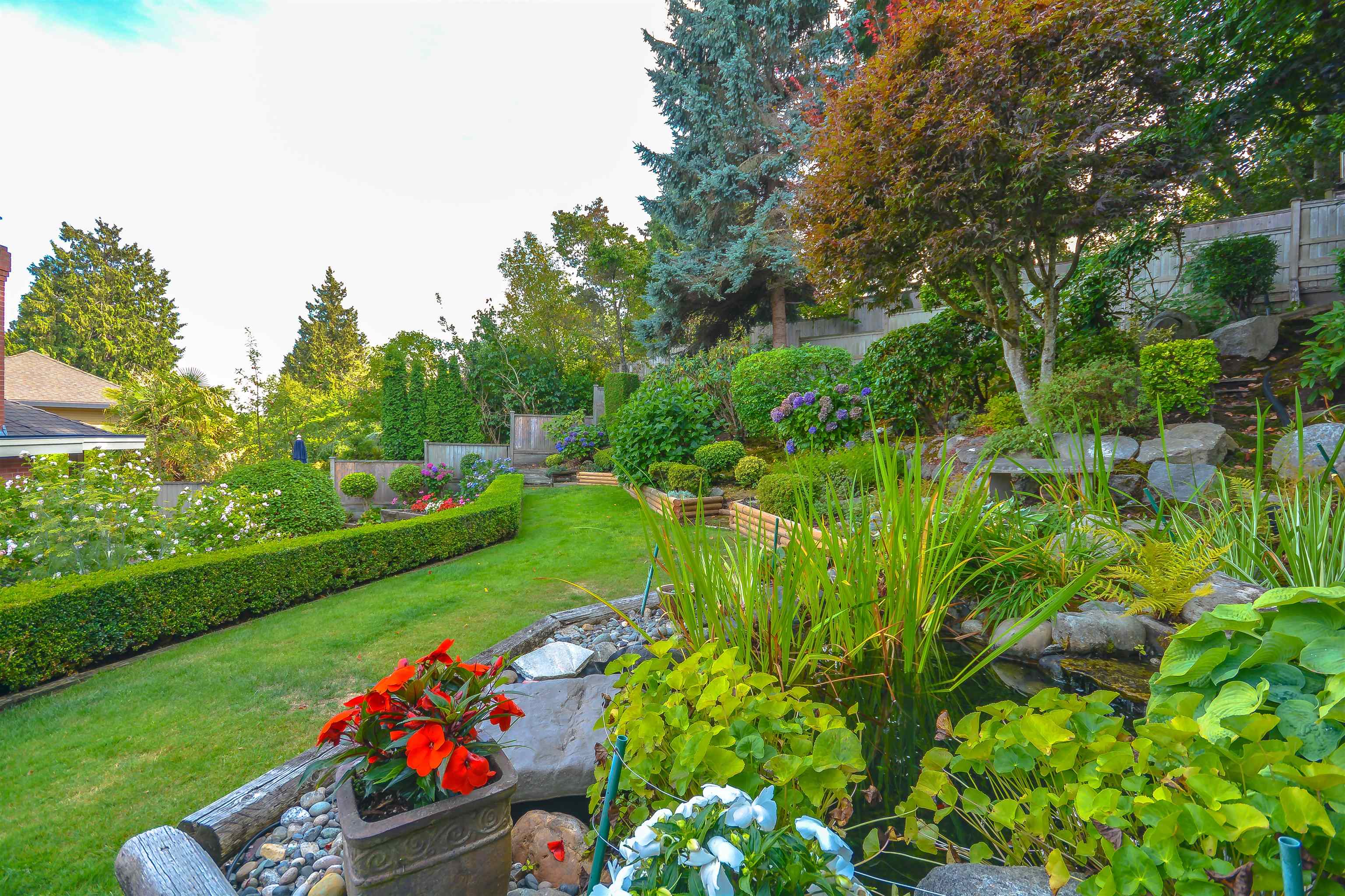 4704 Stahaken Place, Tsawwassen, BC V4M 4B3