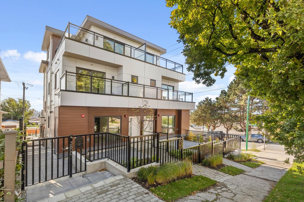 3800 Pender Street #1, Burnaby, BC V5C 2L5