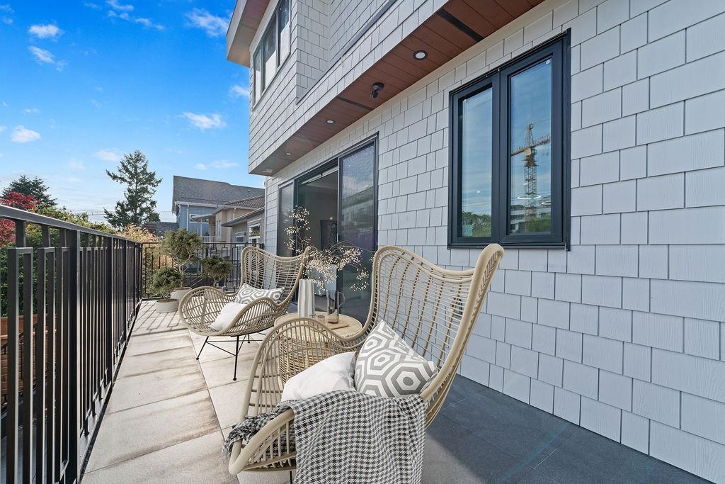 2282 East 8th Avenue #3, Vancouver, BC V5N 1V5