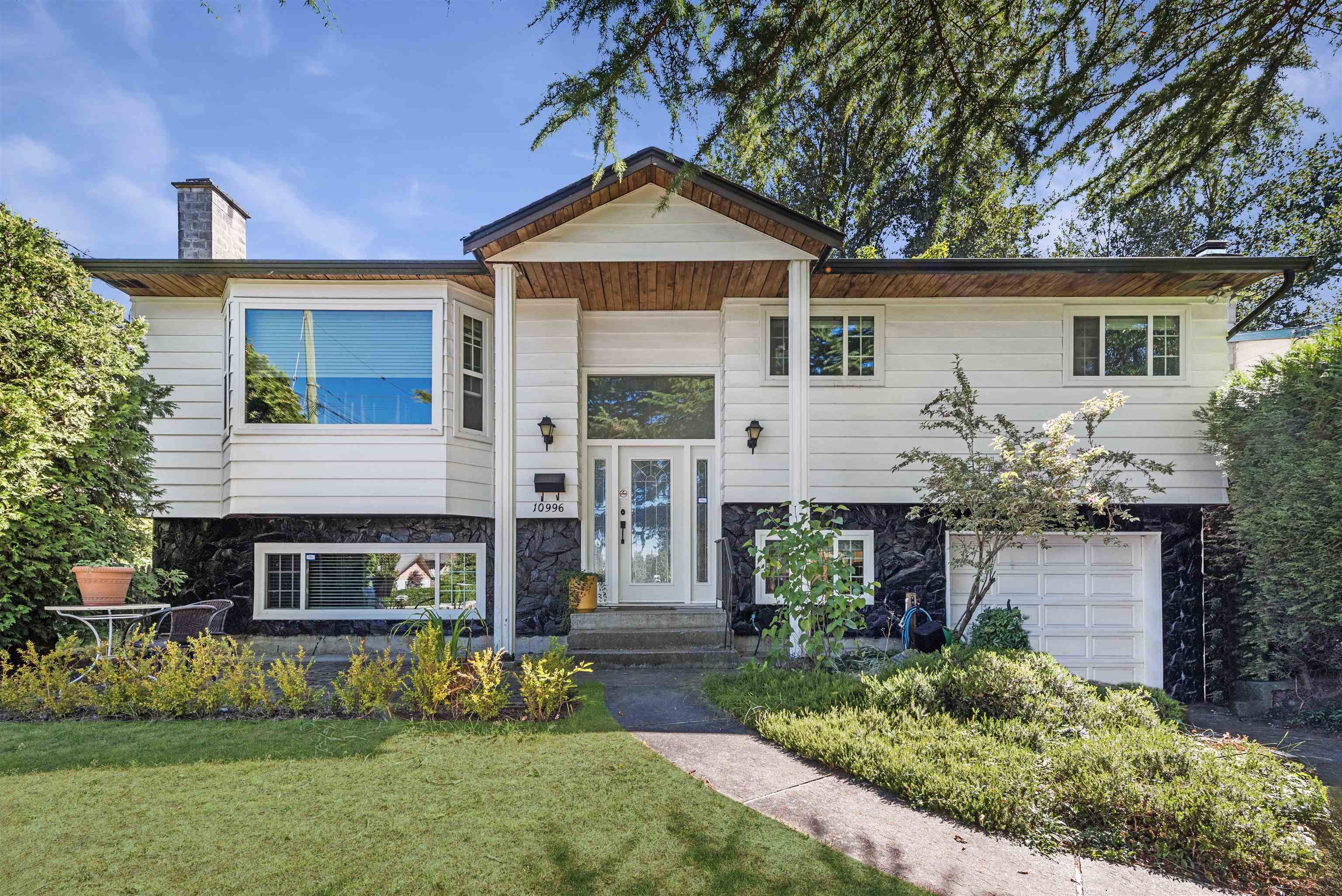 82 Avenue, Delta, BC V4C 2B3
